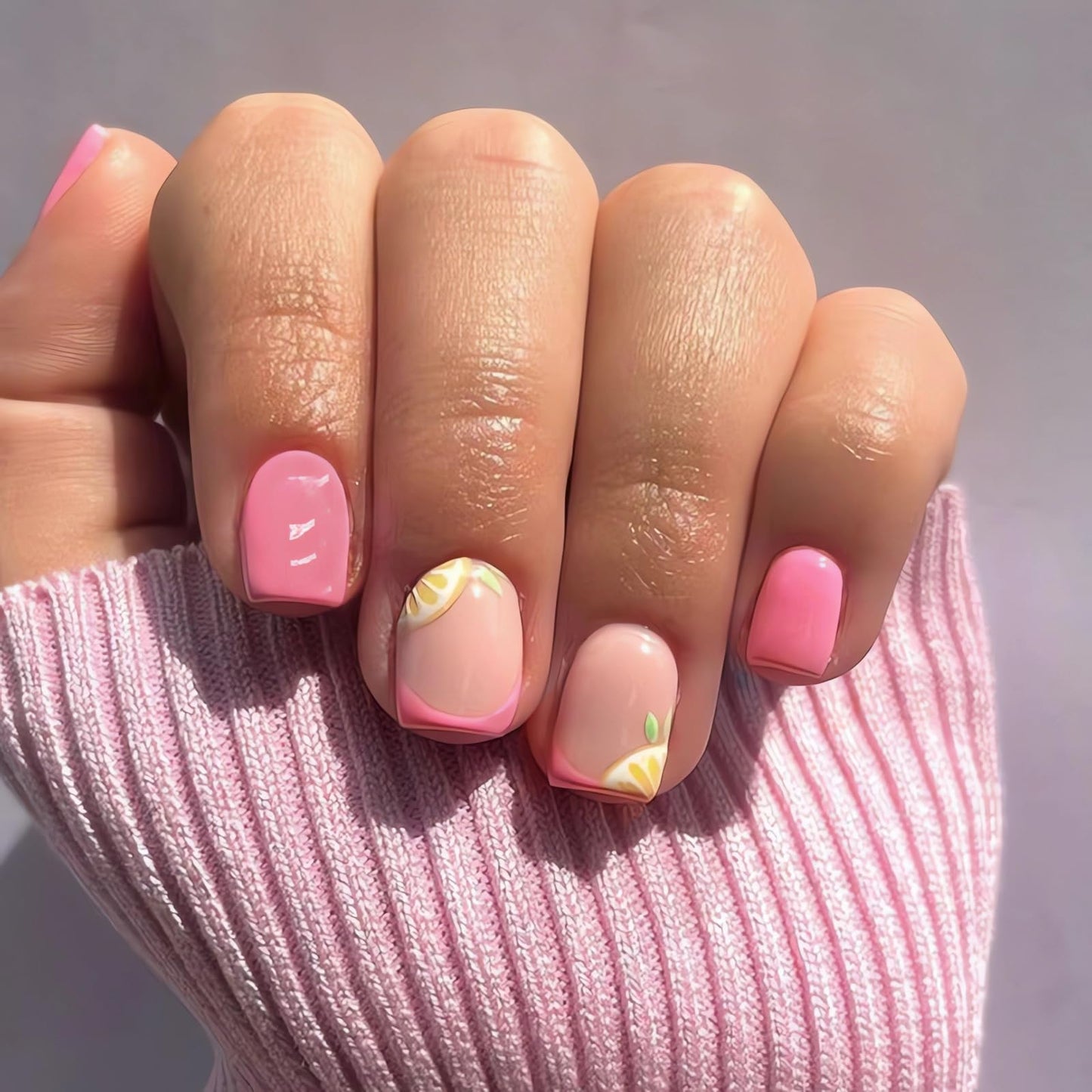 IMSOHOT Short Square Pink French Tip Fake Nails Cute lemon Designs Glossy Glue on 24 Units Summer Fruit Squoval Artificial Nails