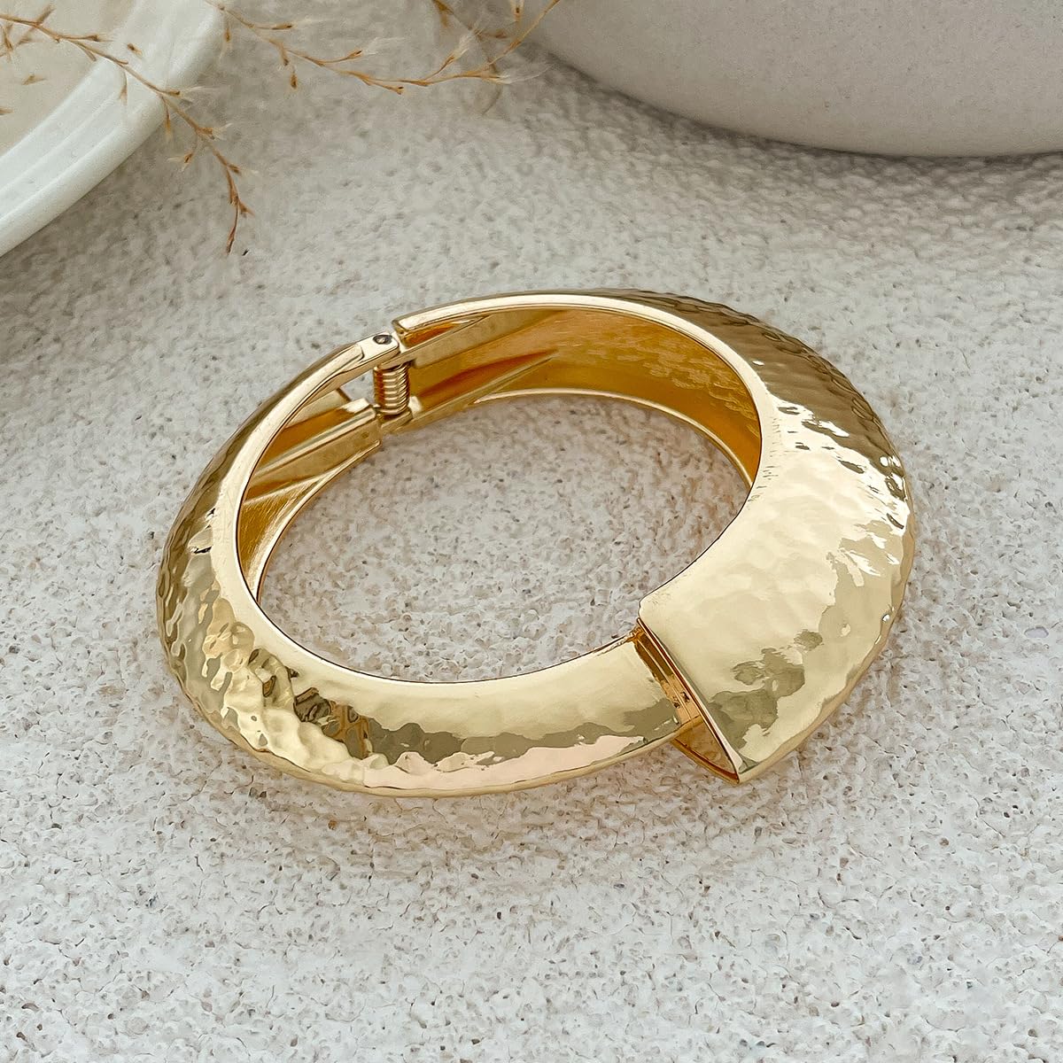 ALEXTINA 3Pcs Chunky Bangle Bracelets for Women, Wide Polished Bracelets Set Big Minimalist Statement Bracelet Open Cuff Bracelets