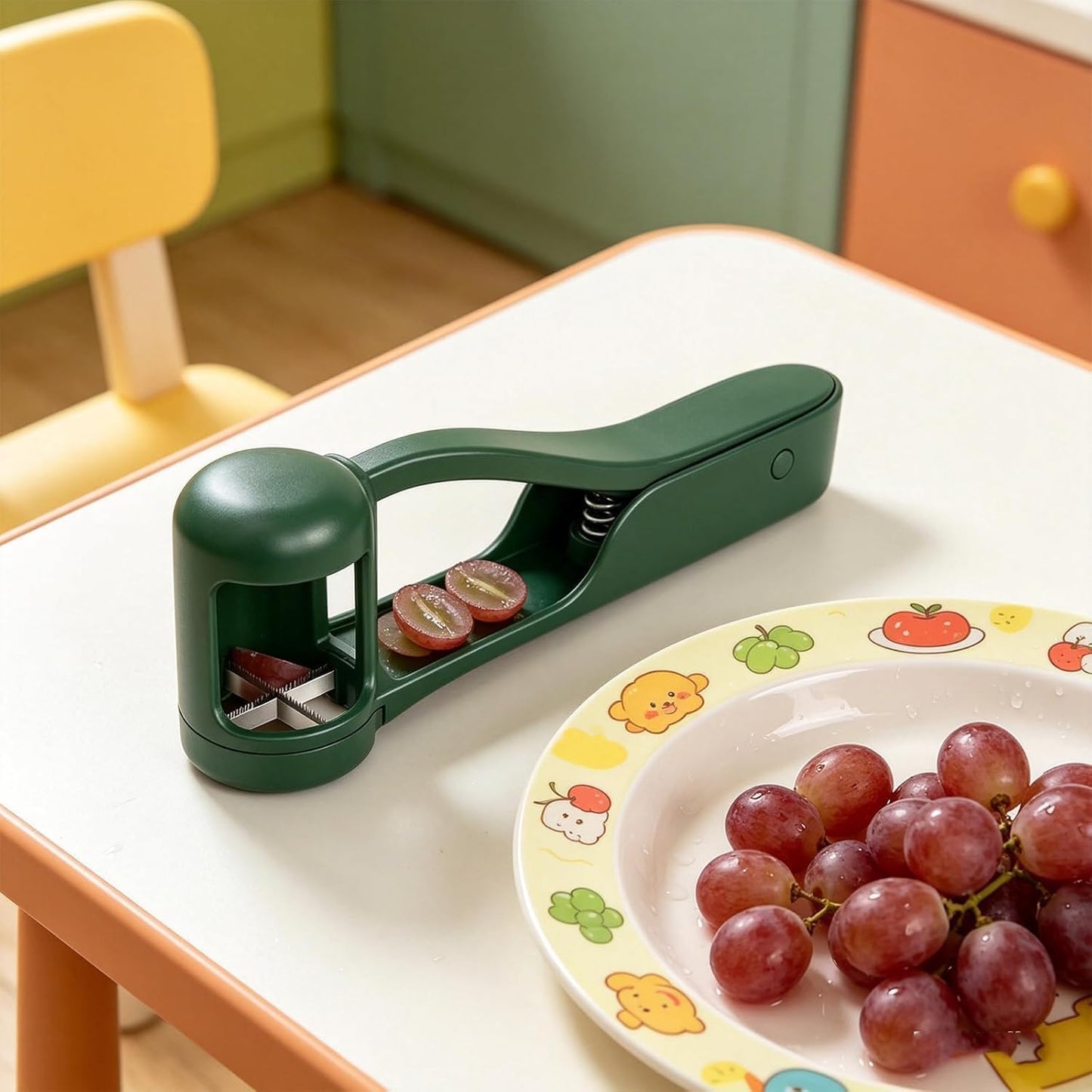 Grape and Cherry Tomato Cutter, Grape Slicer Tool-One Second Fruit Slicer for Cherry Tomatoes, Easy Grape Cutter for Kitchen Use, Fruit Push Cutter for Small Fruits (White)