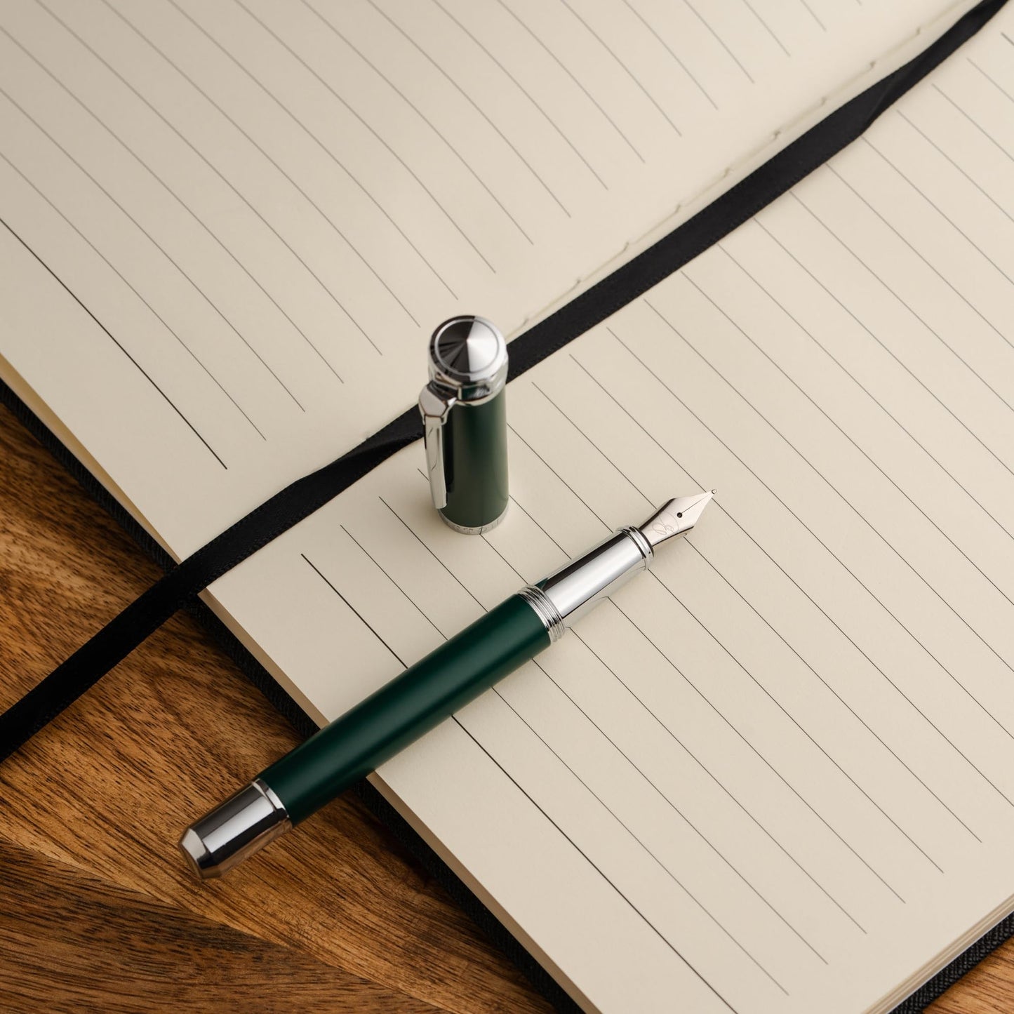 Ellington Pens Pocket Size Fountain Pen Medium Nib – 12cm Compact Luxury Mini Pen, Ink Converter, 3 Cartridges – Sleek Finish, Ideal for Travel, Journaling & Gifting