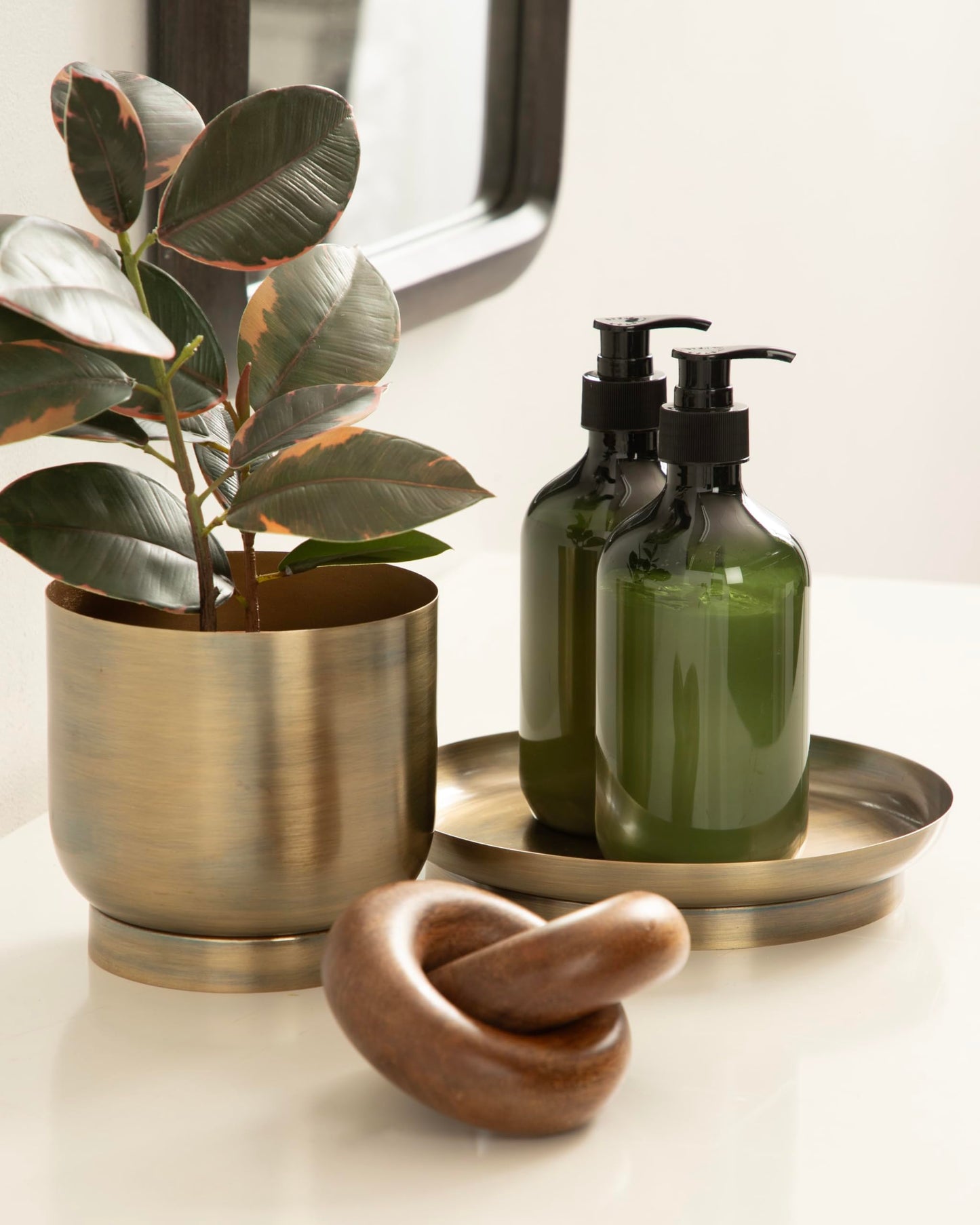 Kate and Laurel Anaya Wooden Three-Piece Decor Accent Set, Walnut Brown and Antique Brass, Set of 3, Modern Tabletop Decor Set Including Planter Pot, Accent Tray, and Wooden Knot