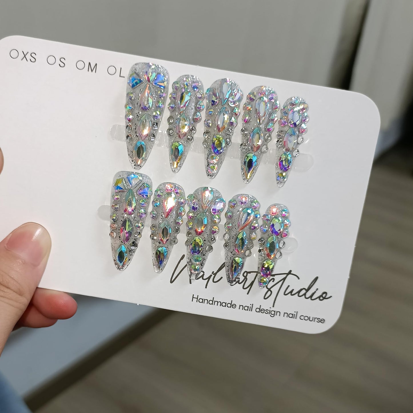 TENPAL 10Pcs Luxury Press On Nails Long Stiletto,Full Cover Crystal Glitter Fake Nail Set with Tools,Reusable Bride Wedding Nails for Bridal Party Bachelorette,Statement Making Glamorous Nail(L)