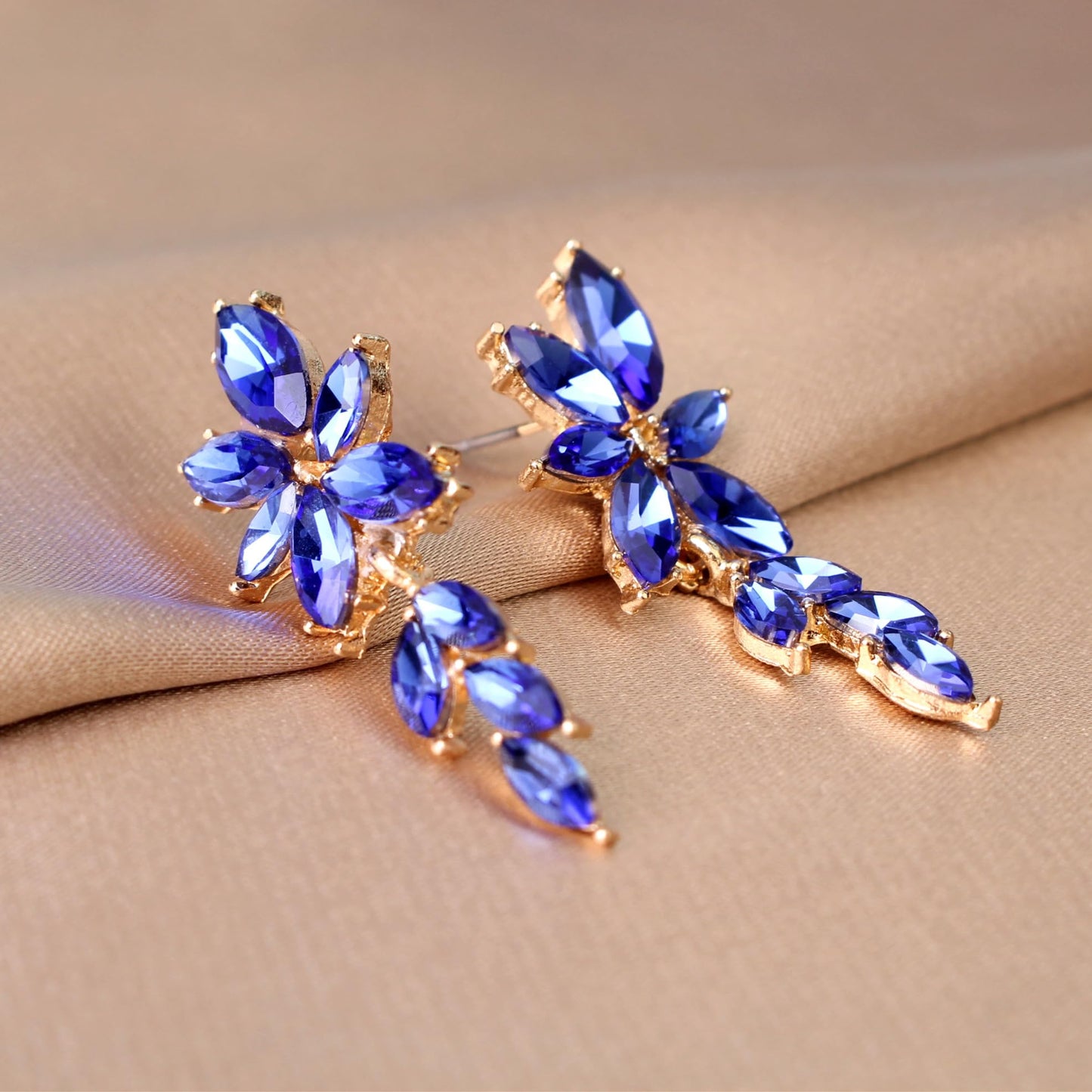 ATIMIGO Elegant Royal Blue Rhinestone Dangle Earrings Cluster Crystal Wedding Bridal Earrings for Brides Bridemaids Formal Prom Statement Drop Earrings for Women