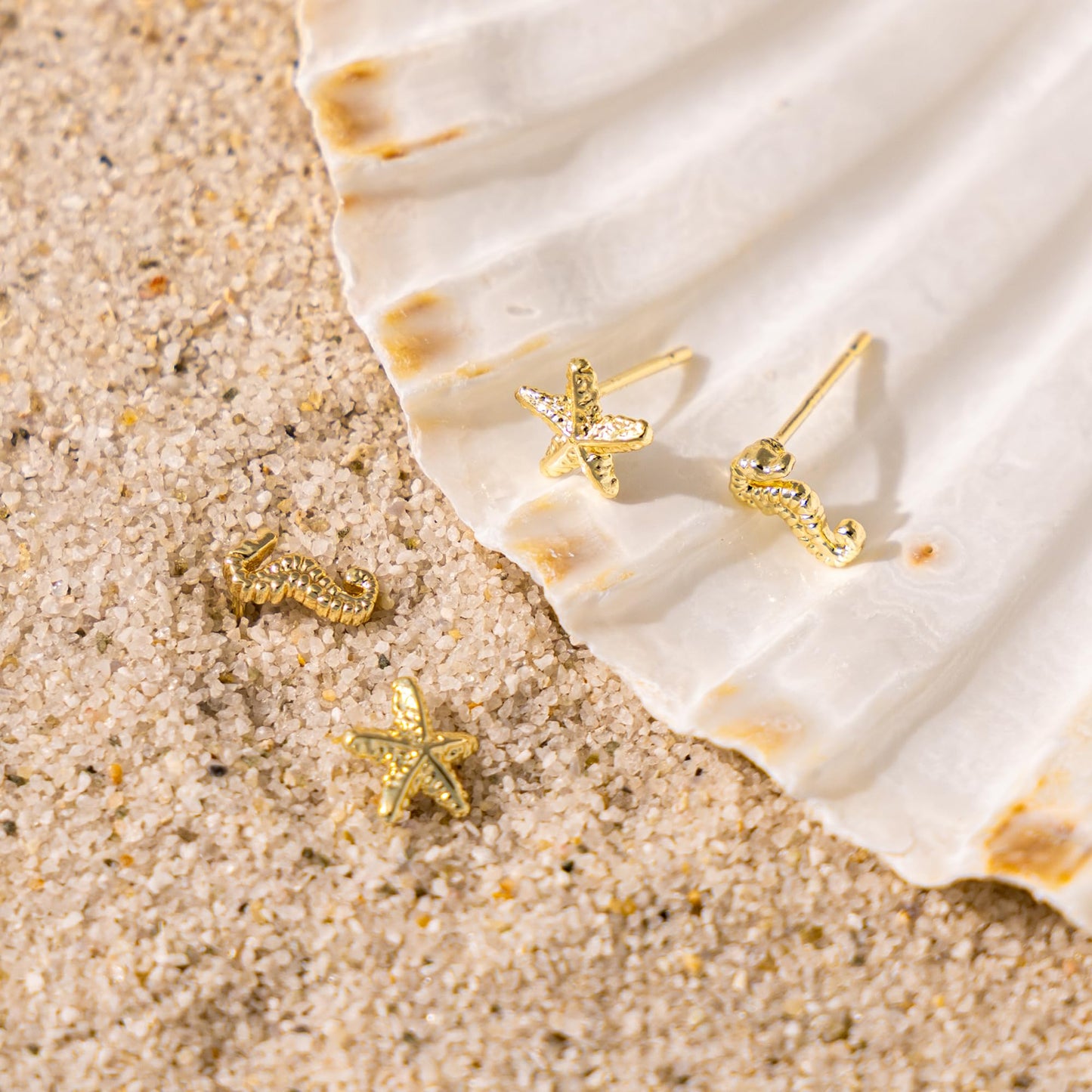Plenky Gold Earrings for Women - 2 Pairs 14K Gold Plated Small Starfish and Seahorse Stud Earrings Set Beachy Jewelry for Women Gifts