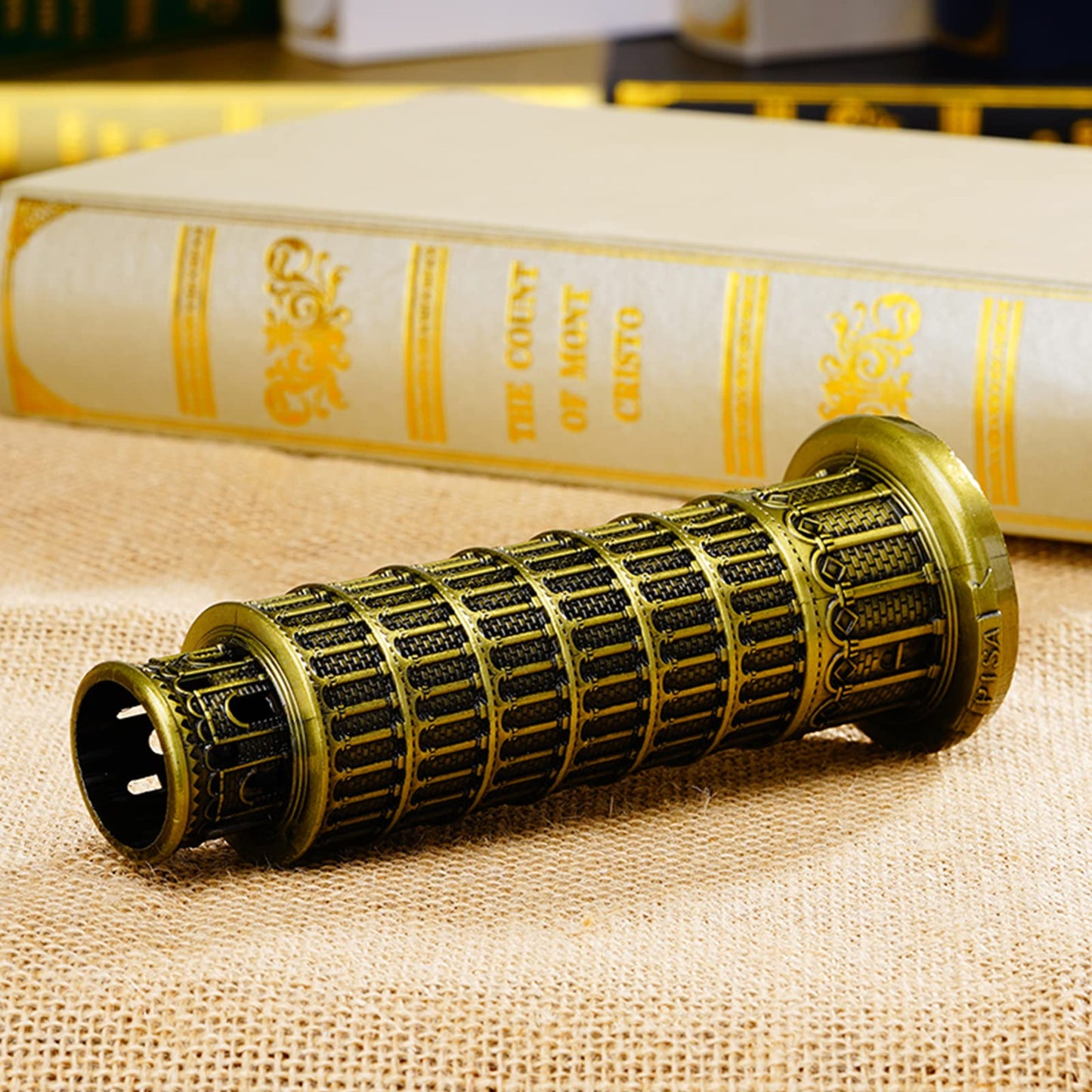 DS. DISTINCTIVE STYLE Metallic Leaning Tower of Pisa Statue Souvenir Figurines Tower Model Kit for Home Decoration, Party