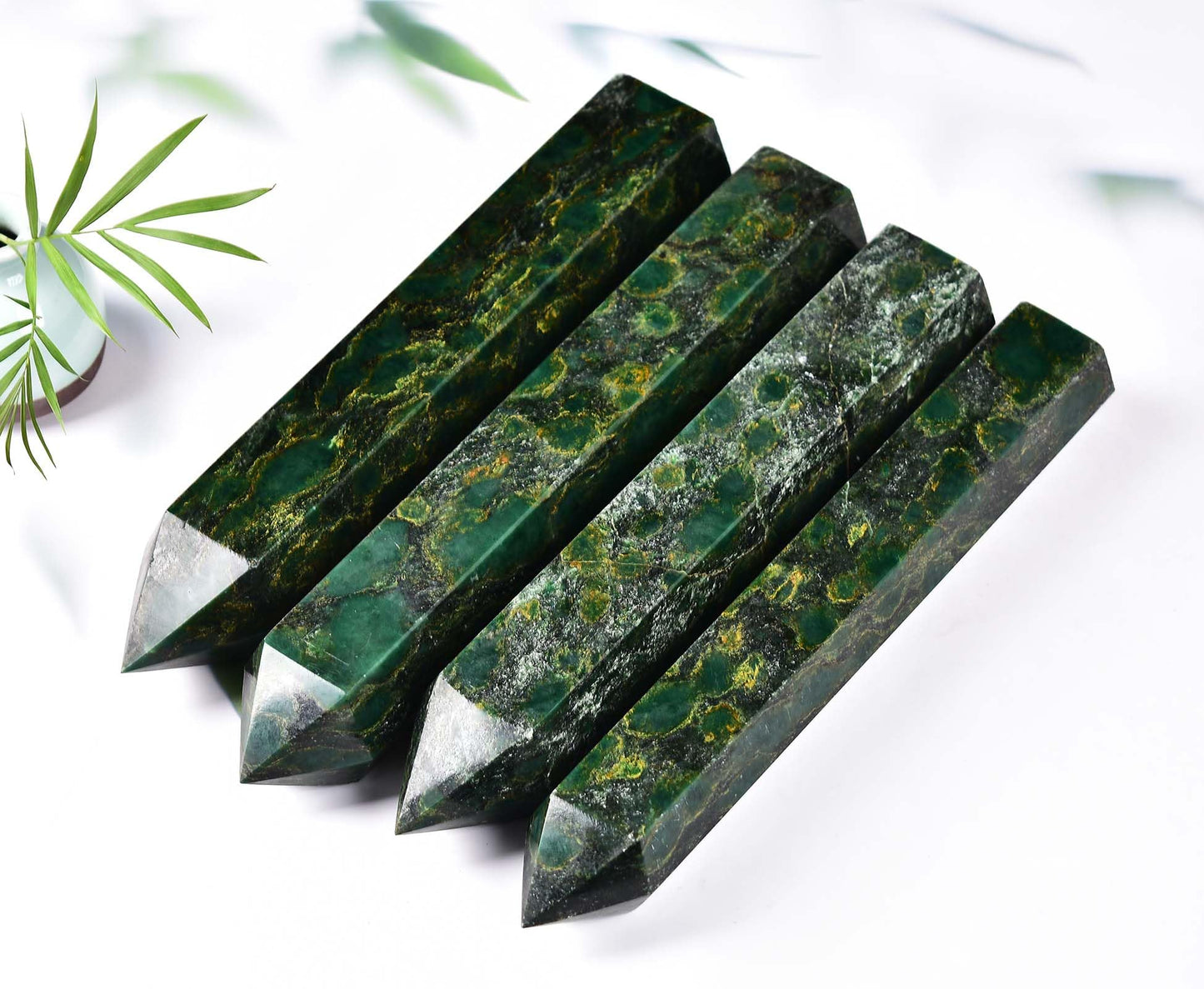 AMOYSTONE Extra Large Crystal Obelisk Emerald Green Quartz Tower Healing Crystal Wand Point 6 Faceted Reiki Meditation Stone 2.2-2.6 LBS