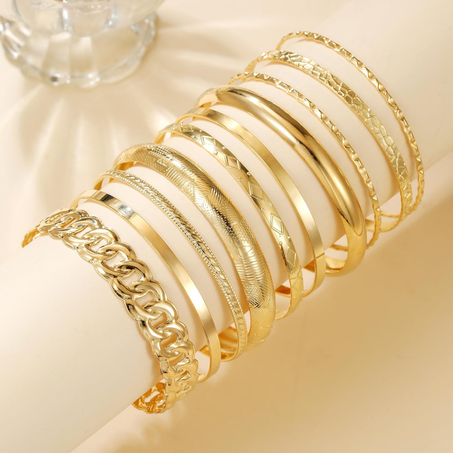 AYWFCBF Gold Bangles for Women, 10 Pcs Boho Stackable Bracelets Multi Layer Textured Chunky Bracelets Jewelry Set for Women