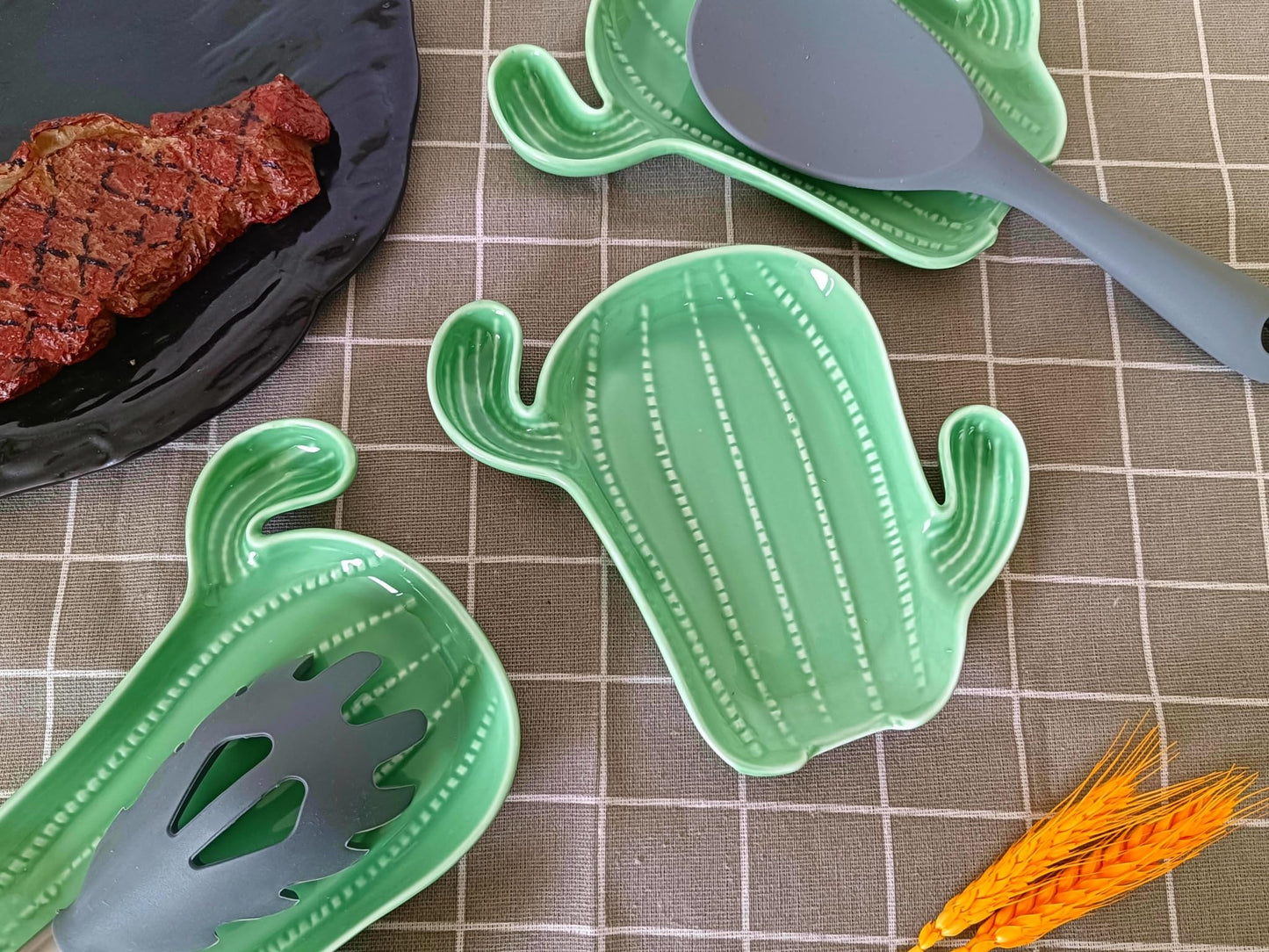 Ceramic Spoon Rest for Stove Top & Kitchen Counter Spoon Holder for Stove & Cooking Spoon Holder for Ladle Cute Coffee Spoon Rest Utensil Rest Spatula Rest, Green Cactus Kitchen Decor & Accessories