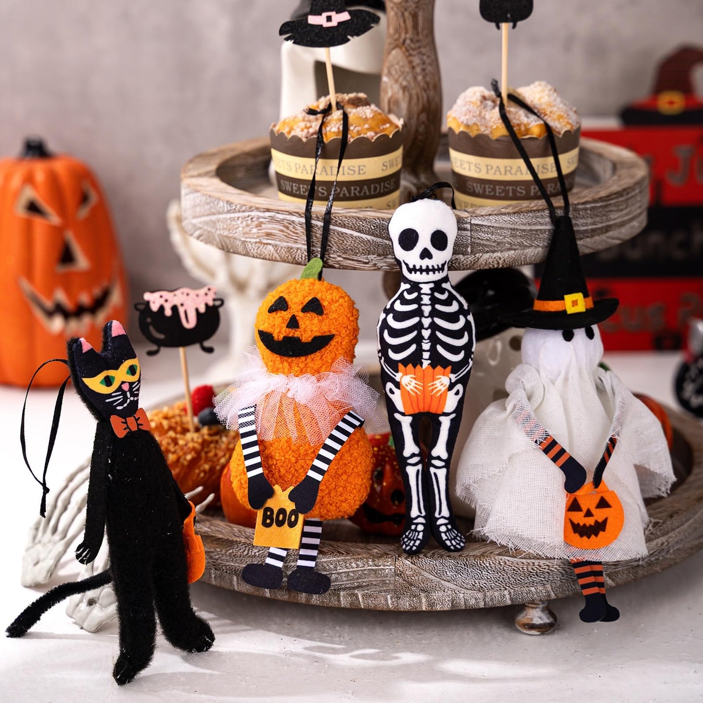 Set of 4 Halloween Tree Ornaments Black Cat Pumpkin Skeleton Ghost Hanging Decorations for Holiday Party Home Christmas Tree Decor