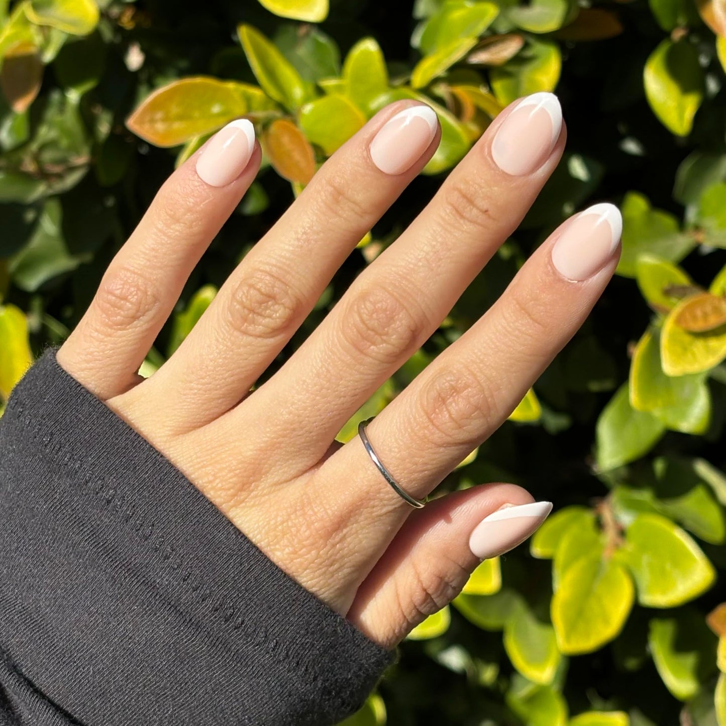 WELL ROUNDED Press-On Nails by Lavaa Beauty | Short Rounded | Short Round Oval French Tip Nails