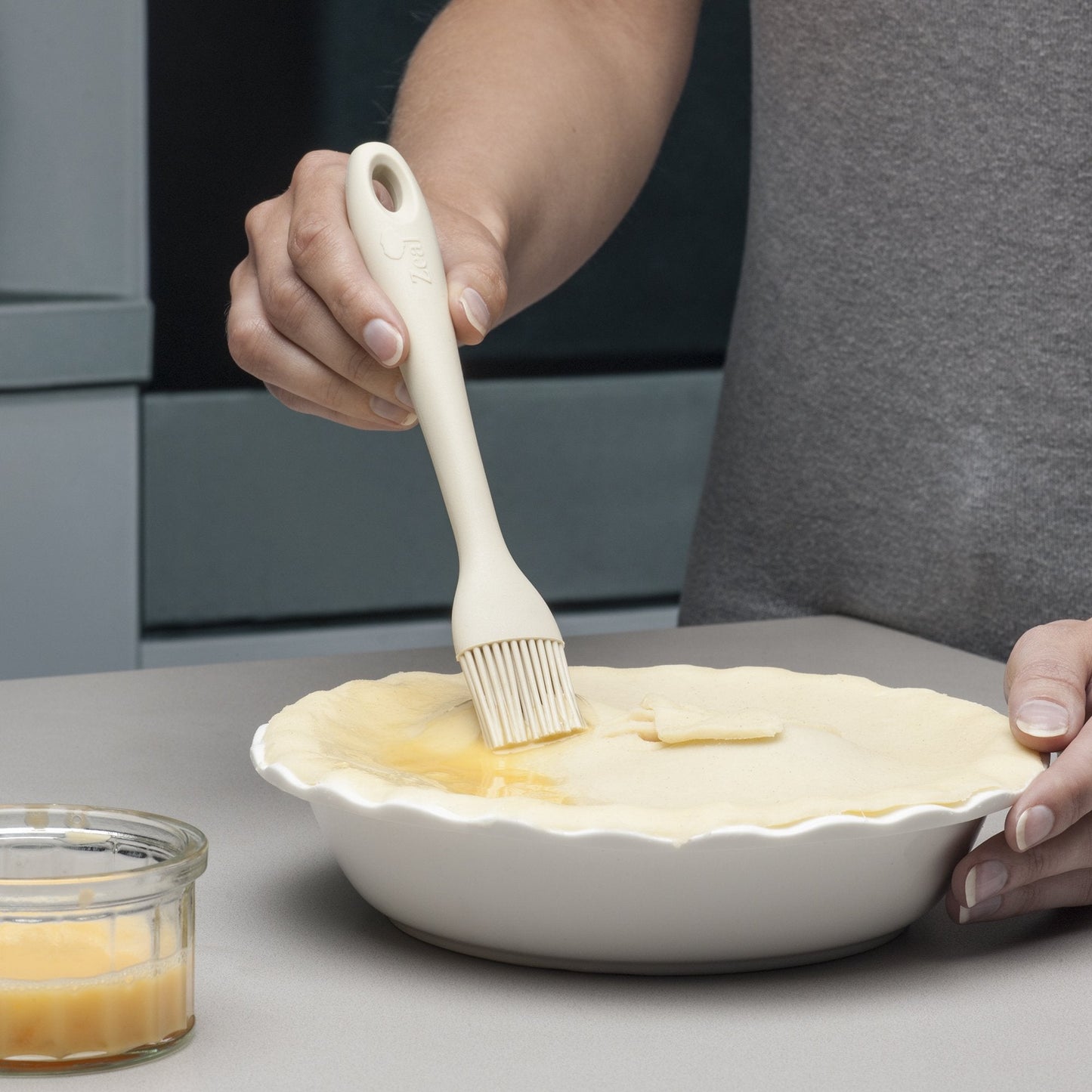 Zeal Silicone Non-Stick Pastry/Basting Brush (20cm) -Cream, 20 cm