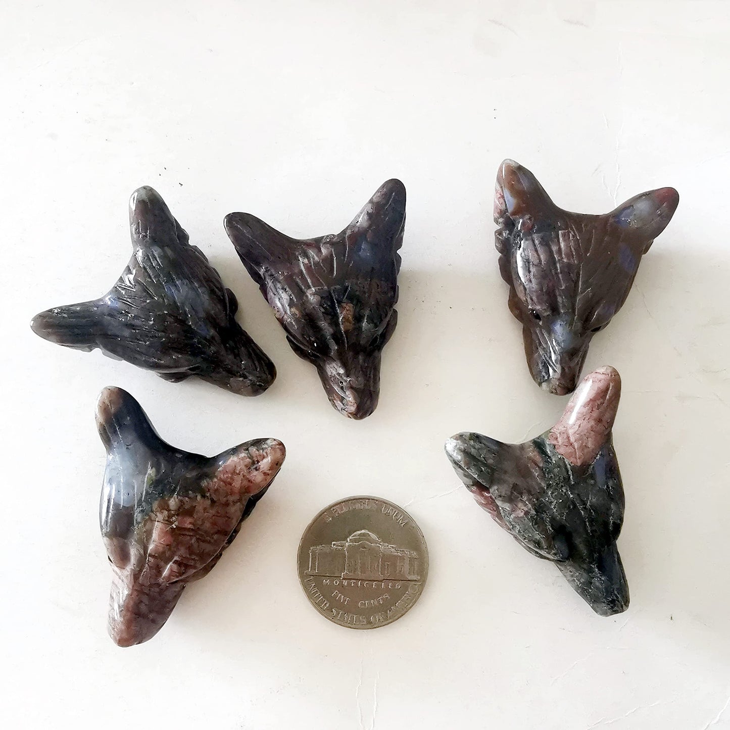 Bacatgem Natural Rhyolite 1.37 inchs Wolf Head Pocket Crystals and Healing Stone Figurine,Haped DIY-Jewelry Pendant