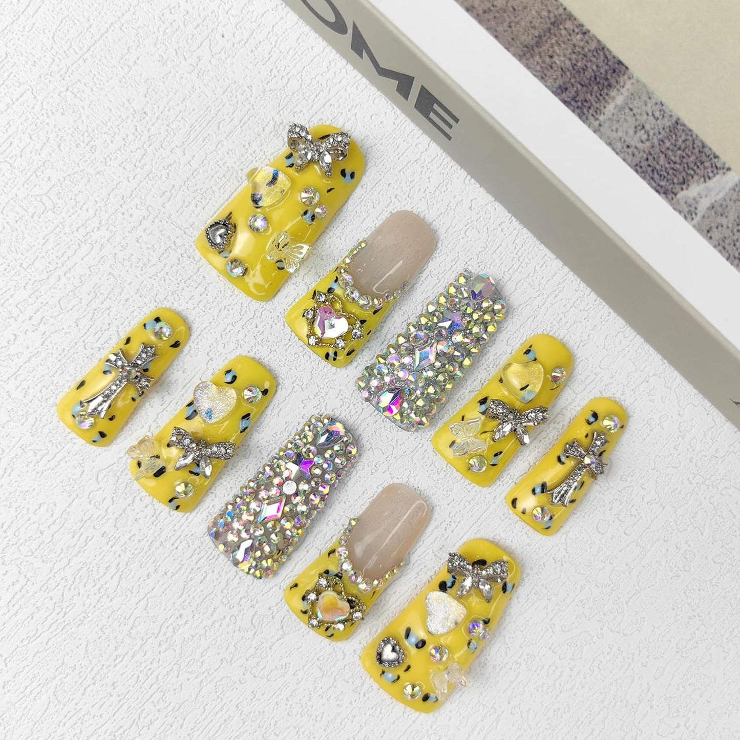 GGddsha 2025 Duck Nails Handmade PMMA Acrylic Medium Square Fake Nails with Rhinestones Love Star Design Reusable Full Coverage Duck Ladies Fake Nail (Yellow, M)