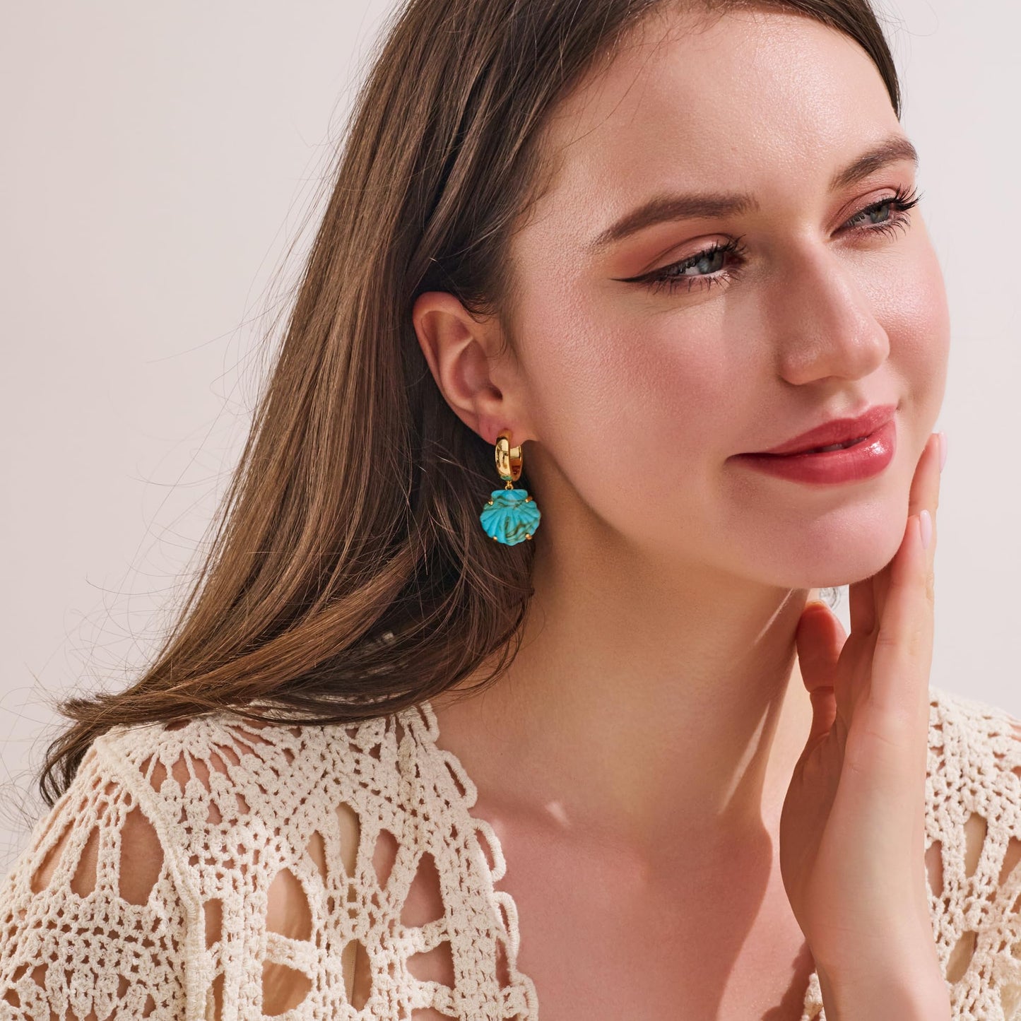INNERDIVA Blue Seashell Earrings, Gold Plated Copper Ocean Statement Jewelry Summer Beach Seashell Earrings for Women