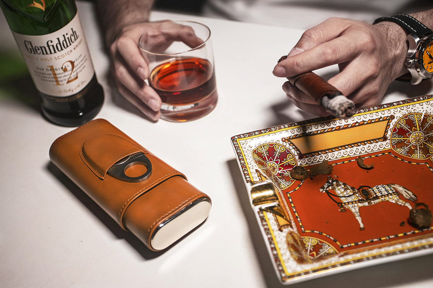 Leather Cigar Travel Case with Cutter & Gift Box - Wood Lined Humidor, Perfect Cigar Accessory Gift for Men