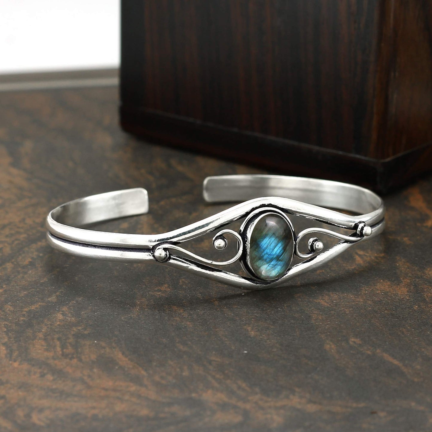 925 Silver Plated Natural Labradorite Cuff Bangle Bracelet for Women – Handmade Open Bangle – Green Blue Fire Gemstone Statement Jewelry – Gift for Her