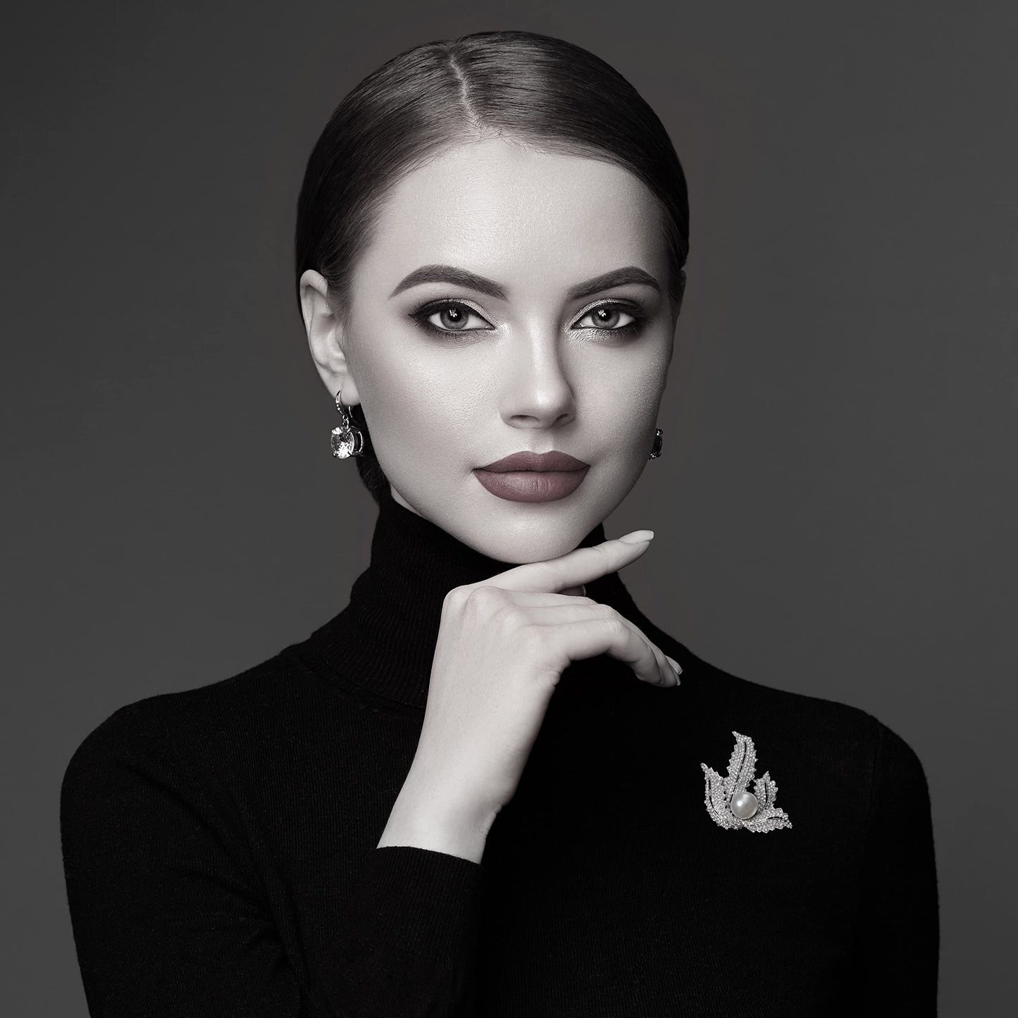 SinglinArt Brooches for Women Girls White Leaf Rhinestone Crystal Jewelry