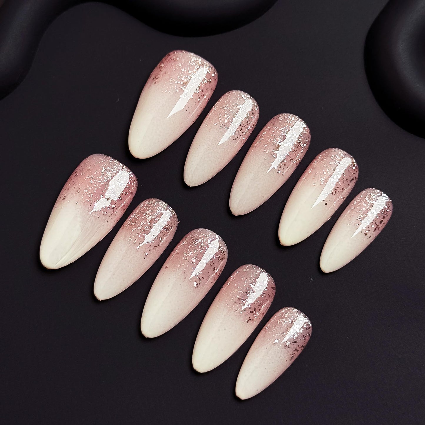 Rosé Sparkle Nude Glitter Press On Nails, 10pcs Elegant Pink Nude Gradient Almond Fake Nails, Soft Glam UV Gel/Acrylic Wearable Nails for Women - 25mm (Multicolor, S)