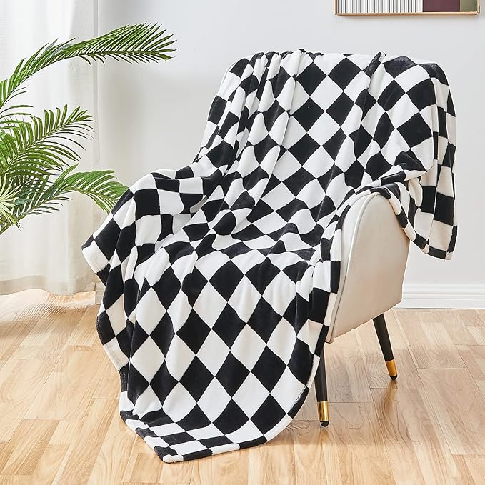SOCHOW Checkered Flannel Throw Blanket, Soft Cozy Checkerboard Grid Pattern Fleece Blanket for Couch Bed Sofa, Black 50 x 60 Inches