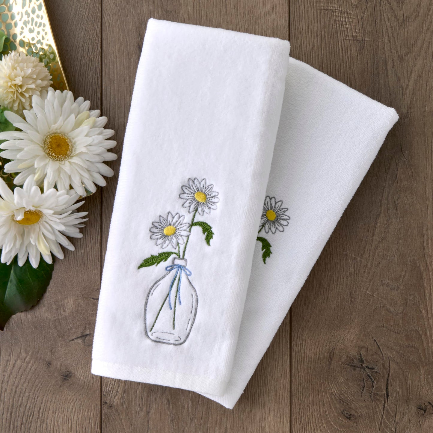 SKL Home Daisies in Vase 100% Cotton Embroidered 2pc Hand Towel Set, Decorative for Bath/Kitchen/Bar & Gift, Optic White