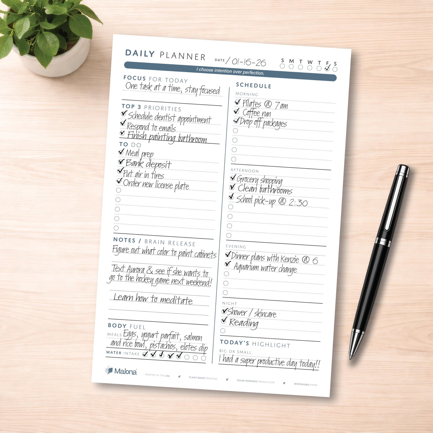 Daily Planner Notepad - ADHD Friendly and College Friendly Productivity Planner - Undated Sheets - Time Blocking Planner with Schedule, Top 3 Priorities, To Do List and Notes - Unique Daily Motivating Quotes - Water Intake and Meal Tracker - Desk Planning