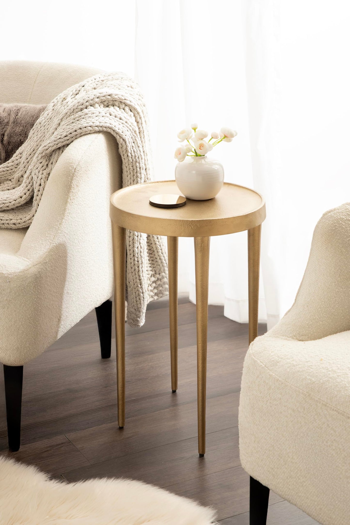 Kate and Laurel Rava Modern Metal Round Side Table, 14 x 14 x 22, Gold, Cast Aluminum Accent Table for Use as Indoor Plant Stand or Living Room Decor Piece