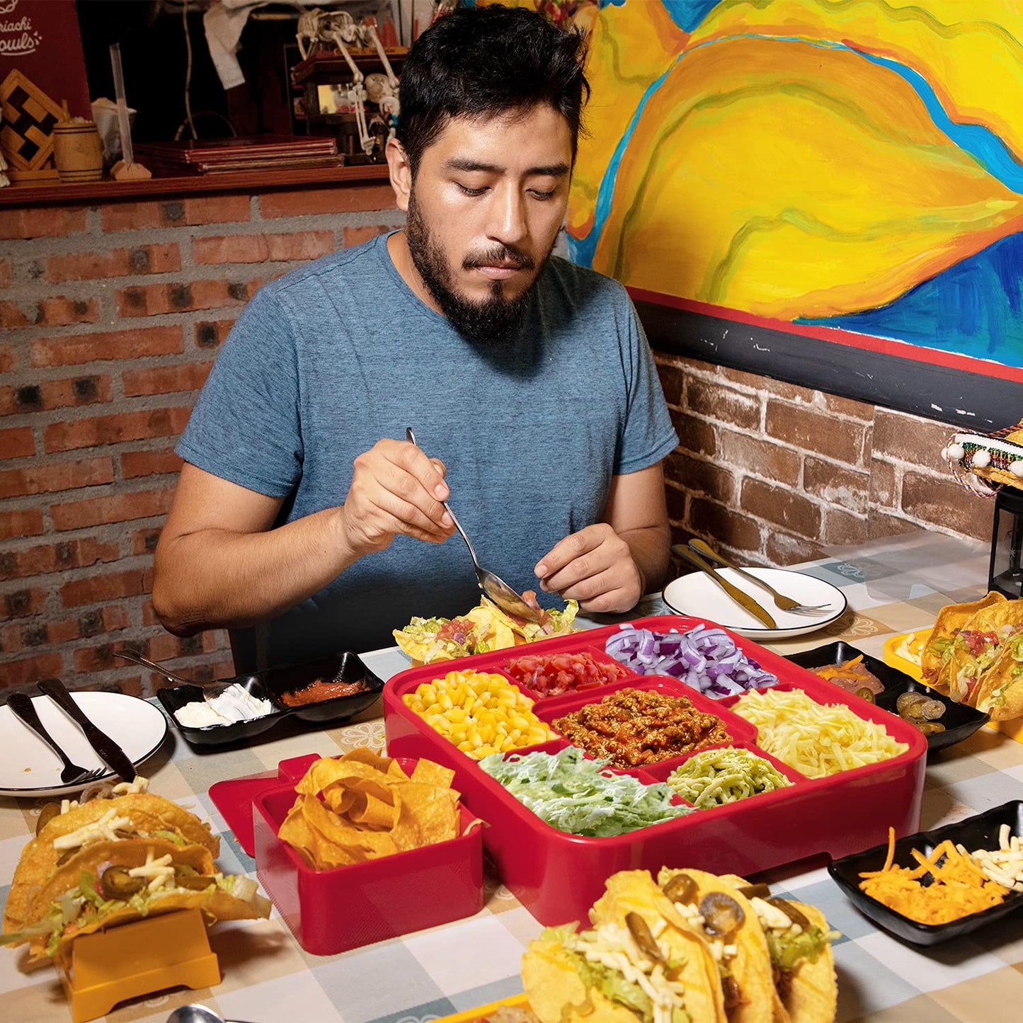 QINOL Taco Holder Stand, Taco Bar Serving Set for a Party 4 Taco Holders Nachos Tortilla Taco Serving Platter Stackable Tuesday Kit, Taco Night