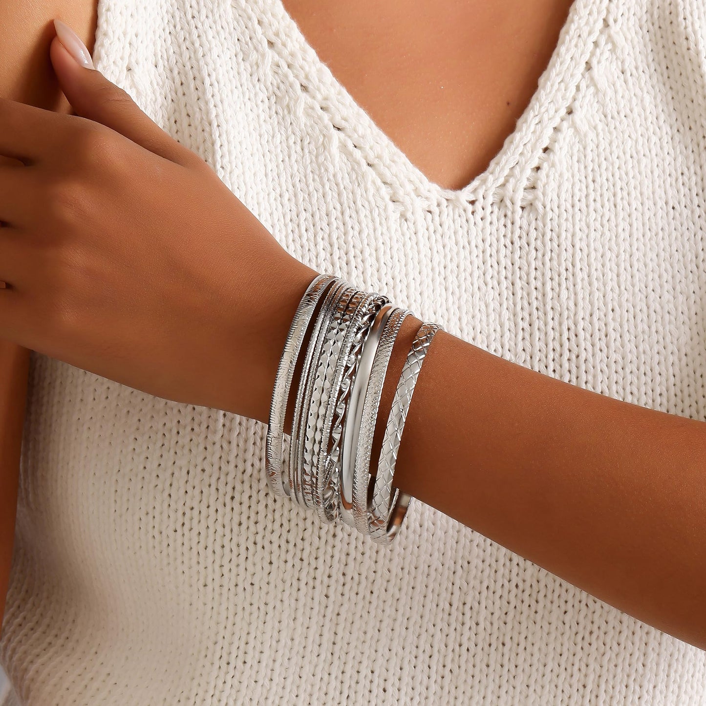 AYWFCBF Silver Bangle Bracelets for Women, 10 Pcs Boho Stackable Bangles Multi Layer Textured Chunky Bracelets Jewelry Set for Women