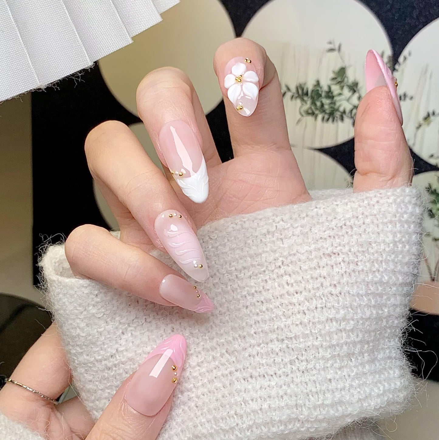 CTTHNBD Medium Press on Nails Almond - Handmade Fake Nails with Flower Design - Spring, French Tip False Nails - for Women (Size M)