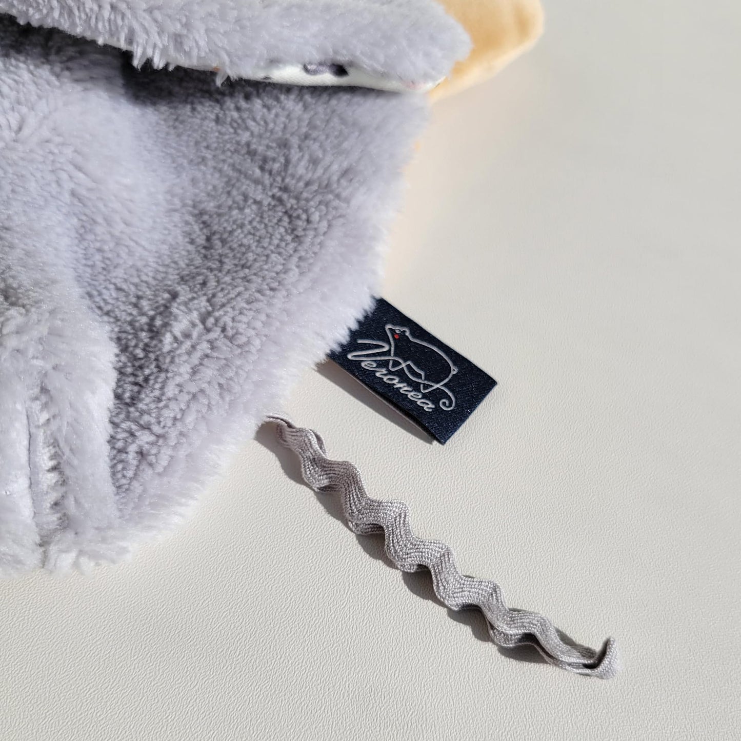 Veronea Helga The Goose, Pacifier Holder, Security Blanket Lovey, Infant Stuffed Toy, 9.8 Inches (Pack of 1) (Sky Grey)