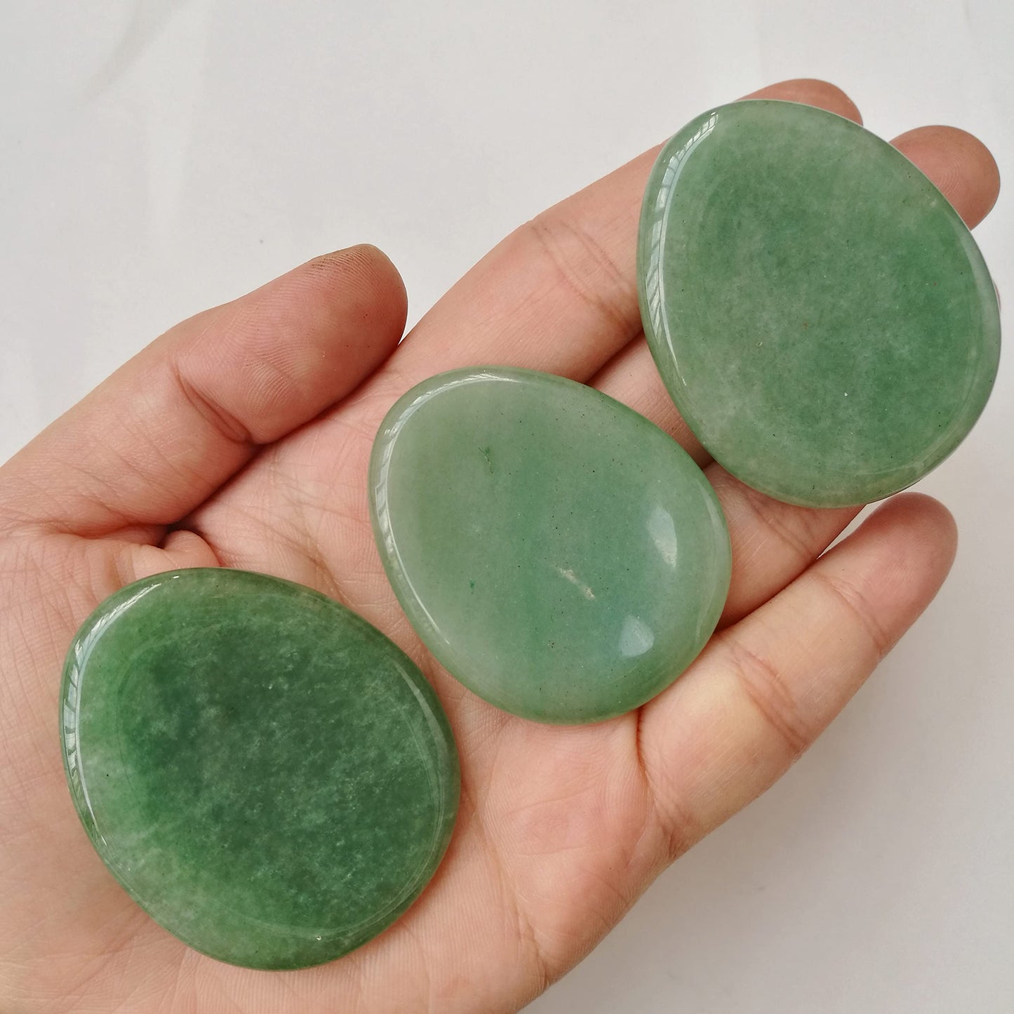 Bacatgem Natural Green Aventurine Water Drop Chakra Thumb Worry Stone,Stress Relax Healing Reiki Crystal Pocket Palm Stones