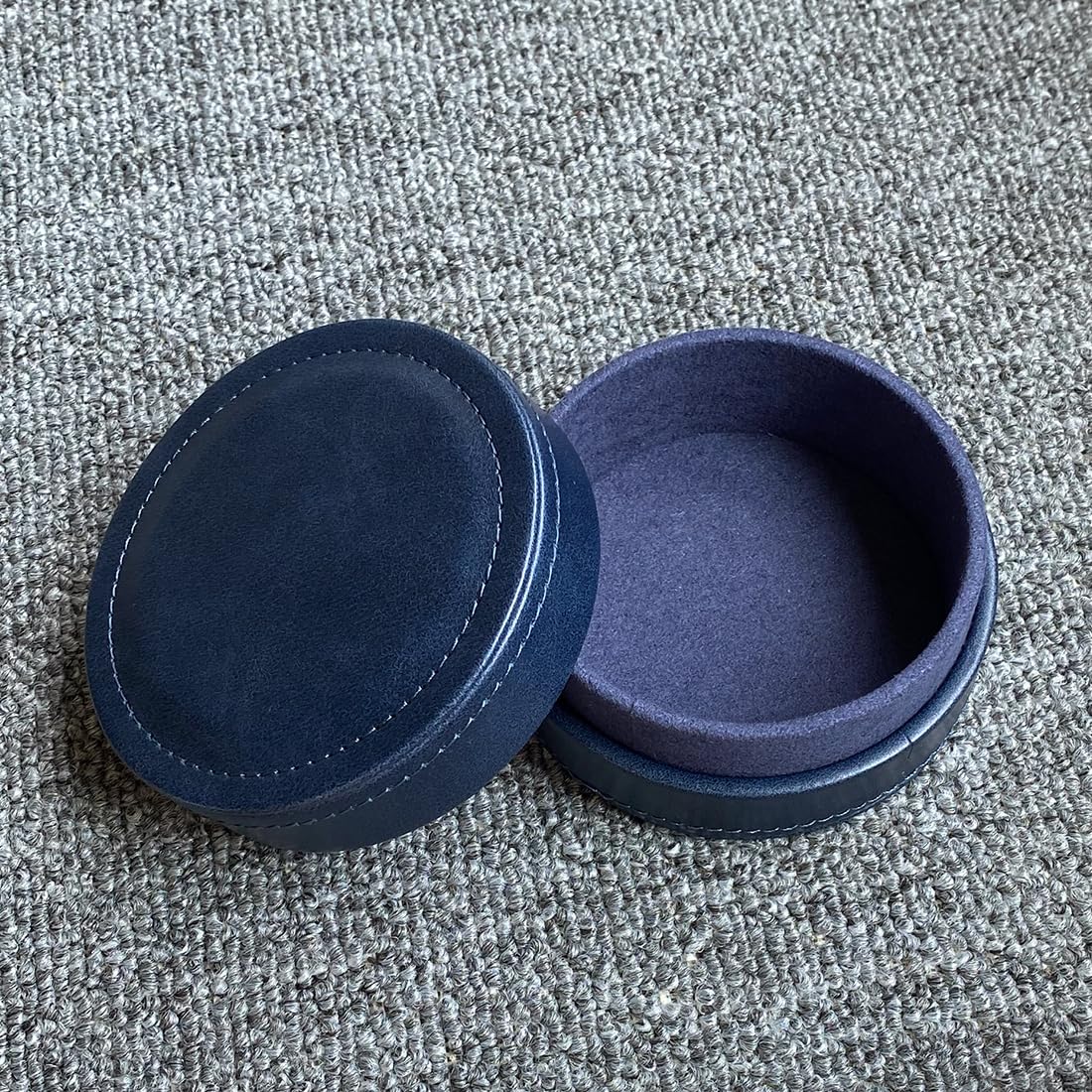 JaHui Lightweight and portable PU leather storage box suitable for wired earplugs and in ear headphone storage protective cover (blue)