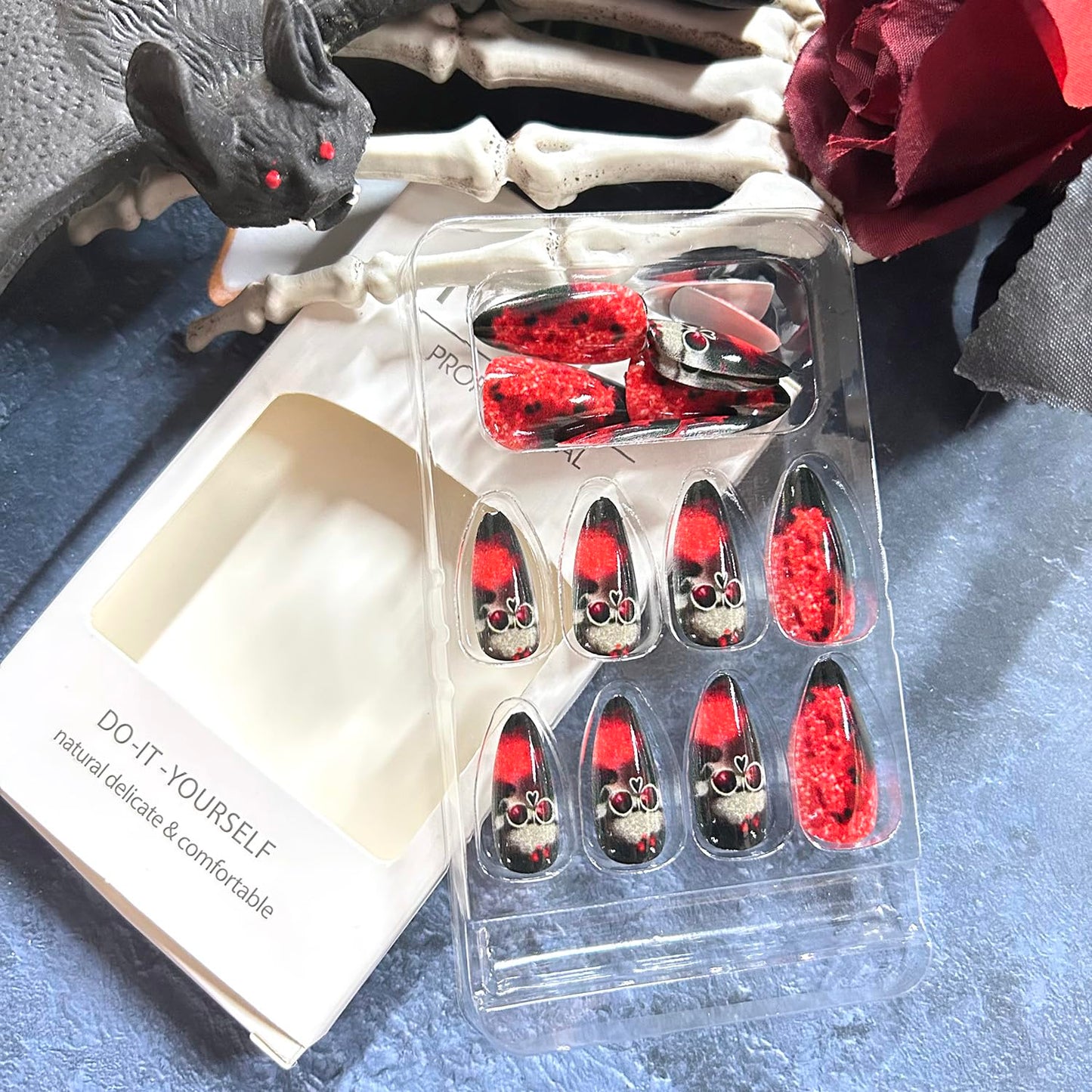 CJDLTS Halloween Press on Nails Medium Bloody Skull Design Medium Almond Tip False Nail Full Cover Glossy Acrylic Fingernails Halloween Press Ons Artificial Glue on Nails for Women 24Pcs
