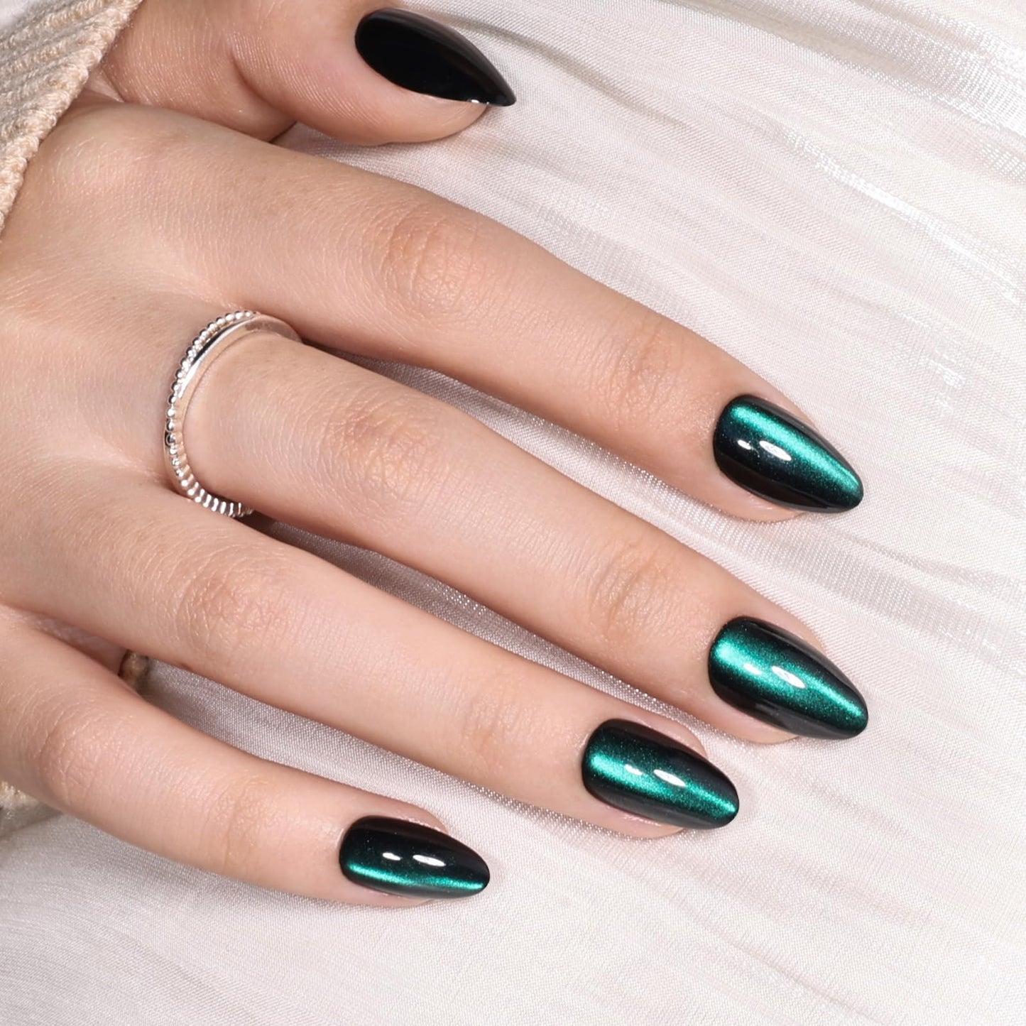 Emerald Green Cat Eye Press On Nails, Short Almond Green Nails Press Ons for Women Fake Nails with Glue, Glossy Reusable Glue on Nail in 16 Sizes - 32pcs