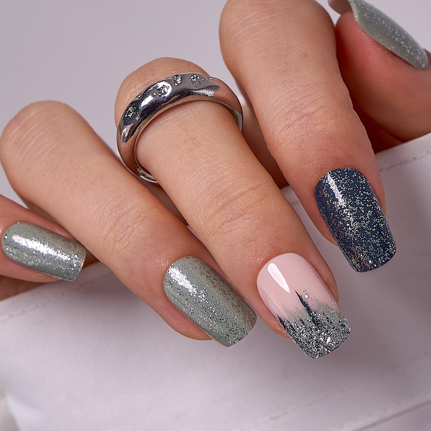 CurvLife Press on Nais Acrylic fake Nais with Design Full Cover False Nais or Women Reusable Nail Kit with Nail Glue Adhesive Tabs Nail File (cement gray gren,30pcs)
