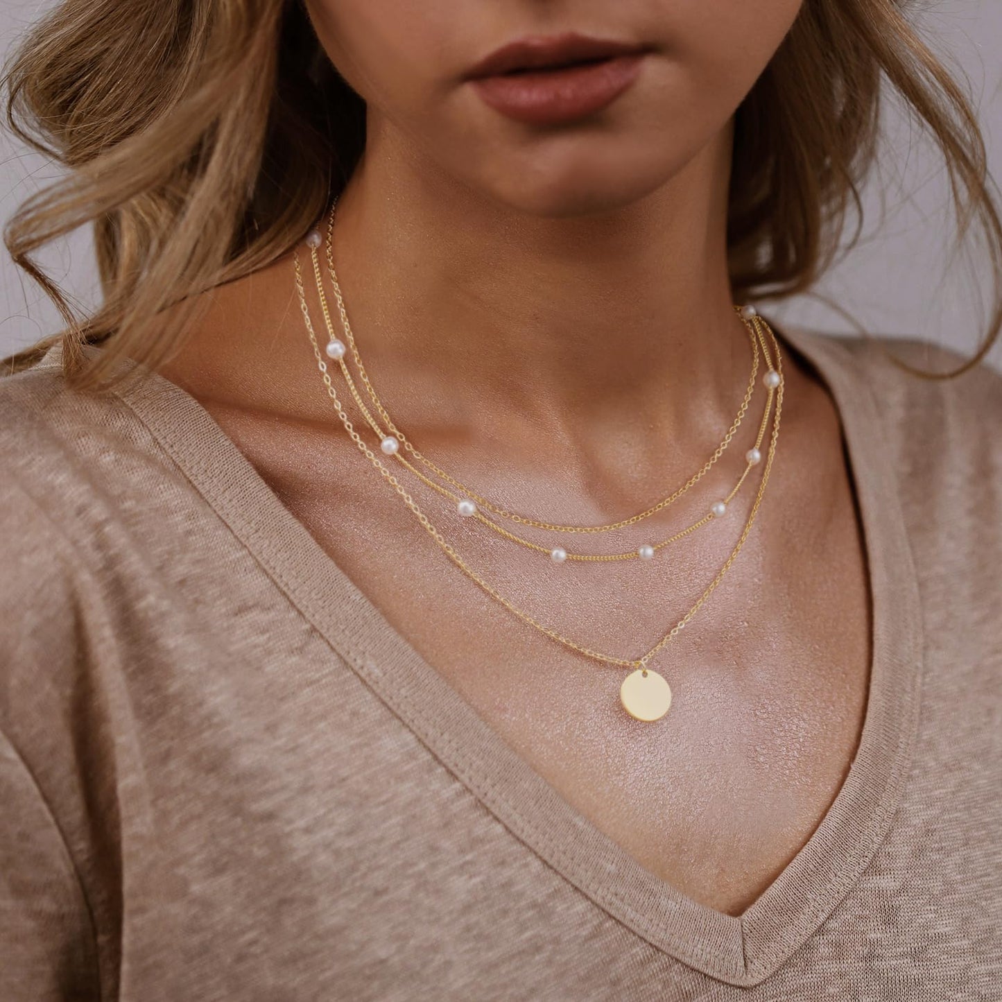 MFRYK Gold Necklaces Stack, 14K Gold Plated Simple Layered Choker Necklaces, Stackable Multilayer Gold Disc Pendant Satellite Pearl Chain Layering Necklaces Set