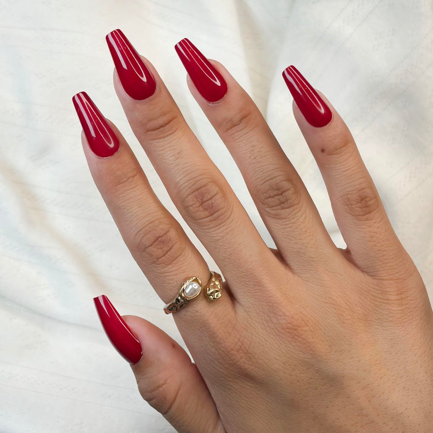 CLASSIC RED Press-On Nails by Lavaa Beauty | Glossy Hot Red Long Coffin Nails
