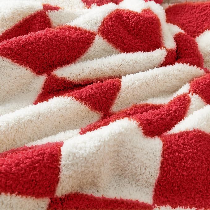 CozeCube Checkered Blanket, Ultra Soft Cozy Christmas Red and White Throw Blanket, Warm Cozy Knit Fuzzy Plush Checkerboard Throw for Couch Bed Sofa, 60"x80"