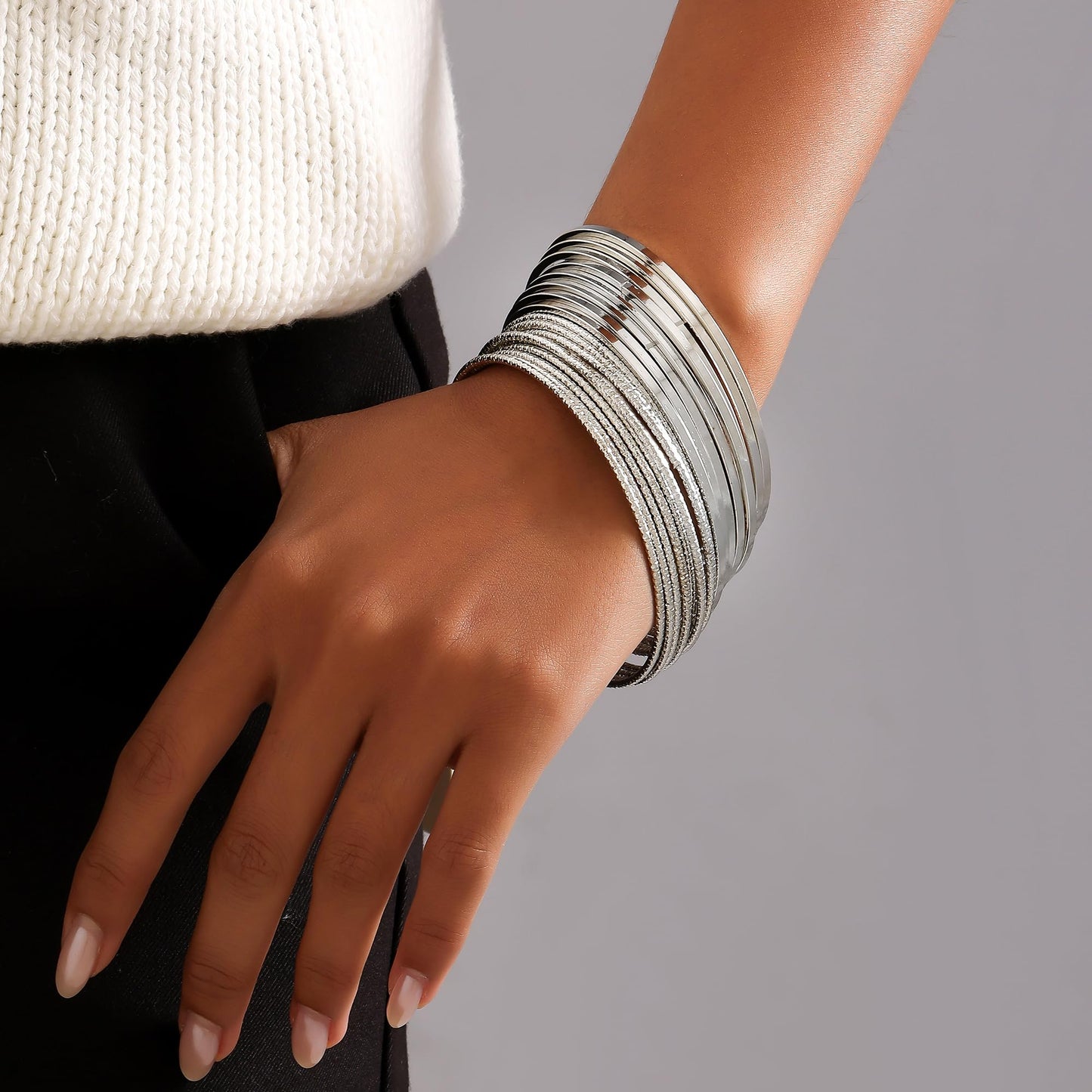 AYWFCBF Silver Bracelets for Women, 20 Pcs Boho Stackable Bangles Multi Layer Textured Chunky Bracelets Jewelry Set for Women