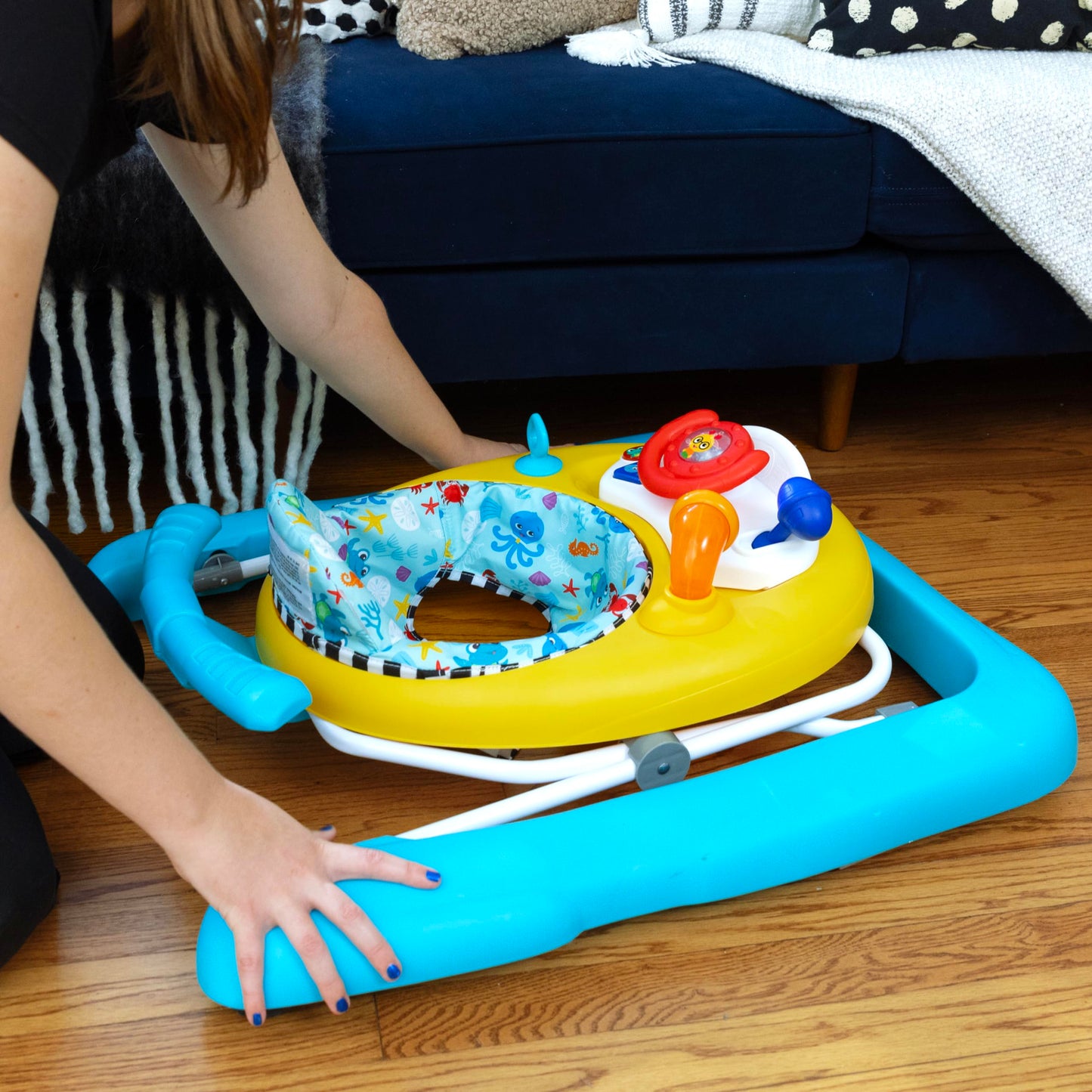 Baby Einstein Ocean Explorers Dive & Discover 3-in-1 Submarine Walker, with Removable Floor-Toy, Ages 6 Months and Up