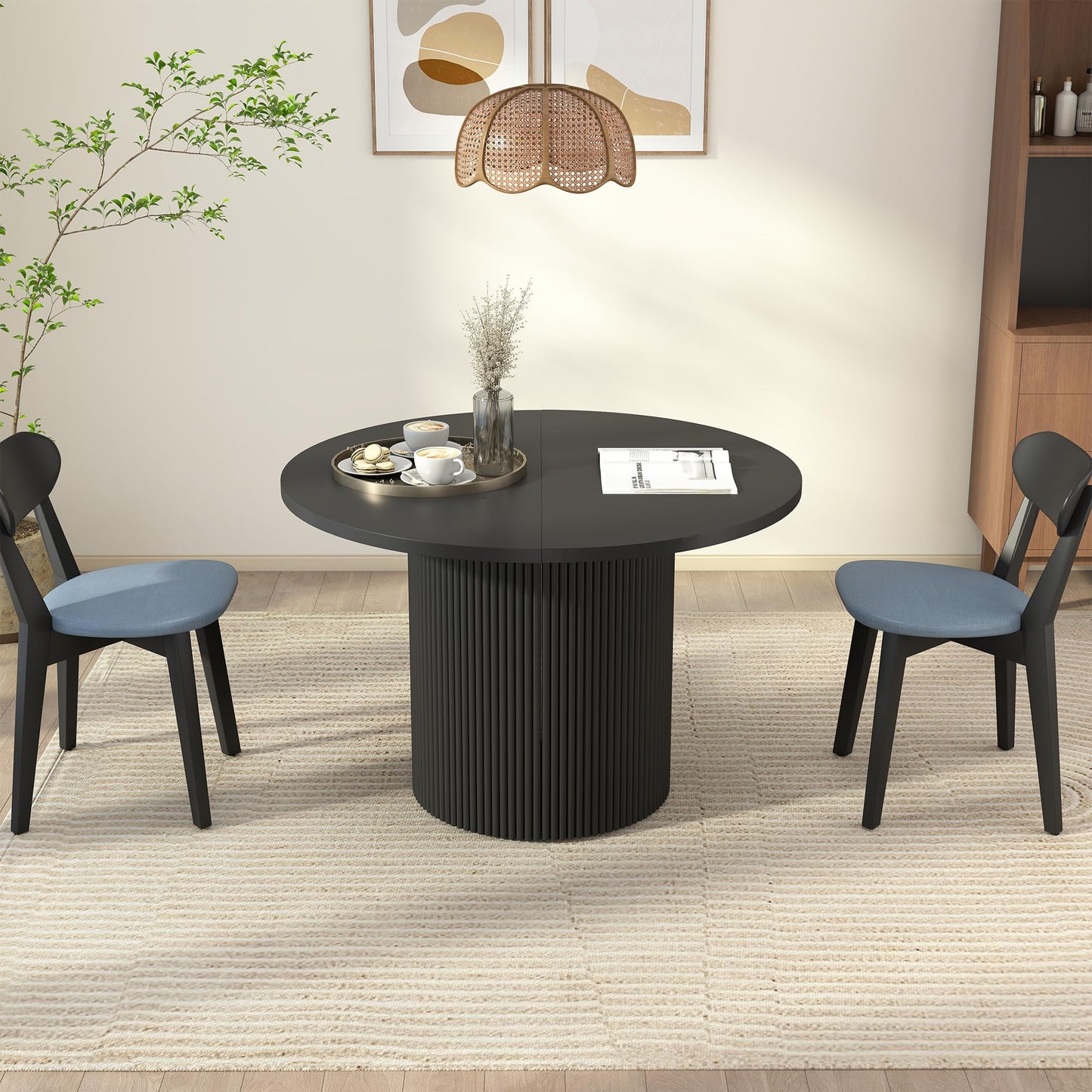41 in-78 in Extendable Dining Room Table for 4-8, Round Expandable Kitchen Table with Fluted Base, Modern Oval Dinner Tables for Dining Room Kitchen Living Room (Black)