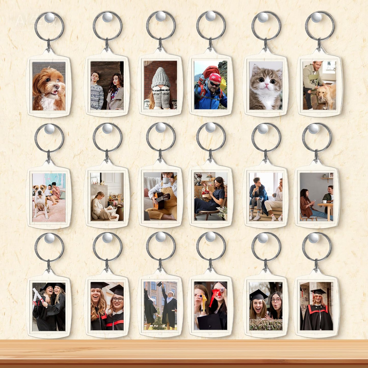 Xthrotsenk 150 Pcs Photo Keychain Insert, Acrylic Picture Keychains, Clear Blank Keyring Photo Insert Frame, Personalised Photos Key Holder, Rectangle Blank Photos Keychains, 2.2 x 1.6 Inch