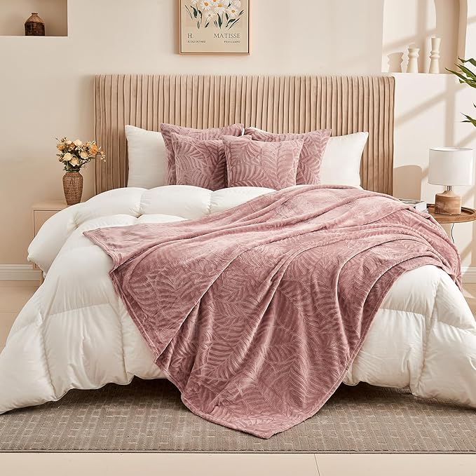 SOCHOW Super Soft Flannel Fleece Throw Blanket for Women, Lightweight Cozy Warm Leaves Textured Plush Blanket for Bed Couch Sofa, 50 x 60 Inches, Dusty Rose