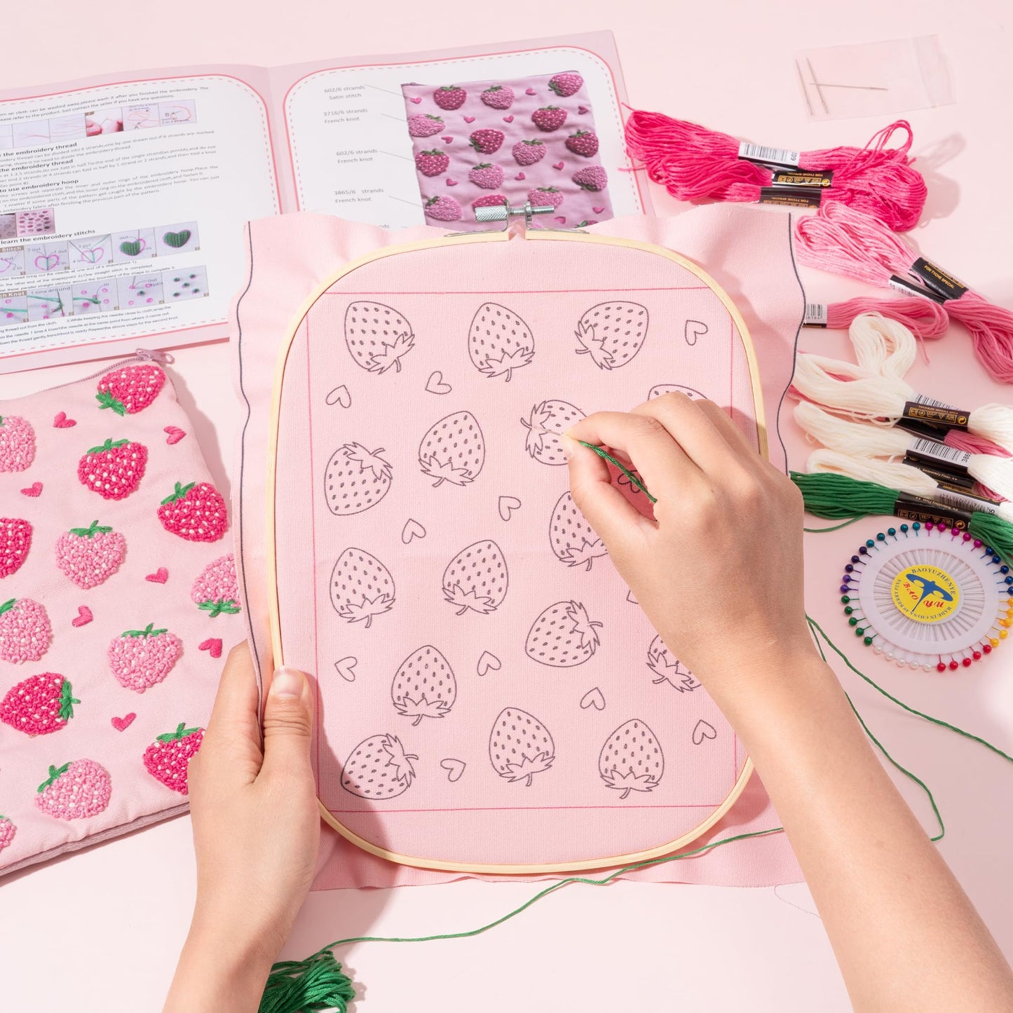 Fiupan All-in-One Strawberry Embroidery Kit - DIY Craft Kit with Thread, Fabric & Needles, Pink Embroidery Pouch for Tablet E-Reader Sleeve, Creative Birthday Gifts for Beginners（7-8 Inch）