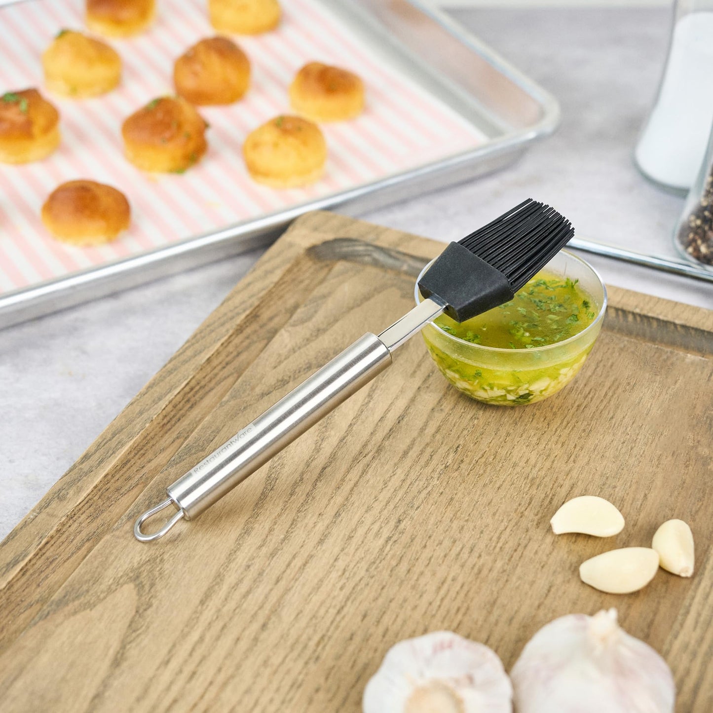 Restaurantware Silicone Basting Pastry Brush - German Standard Heat-Resistant Basting Brush with Stainless Steel Handle, Dishwasher Safe - Egg Wash Brush for Butter, BBQ, Sauce, Baking