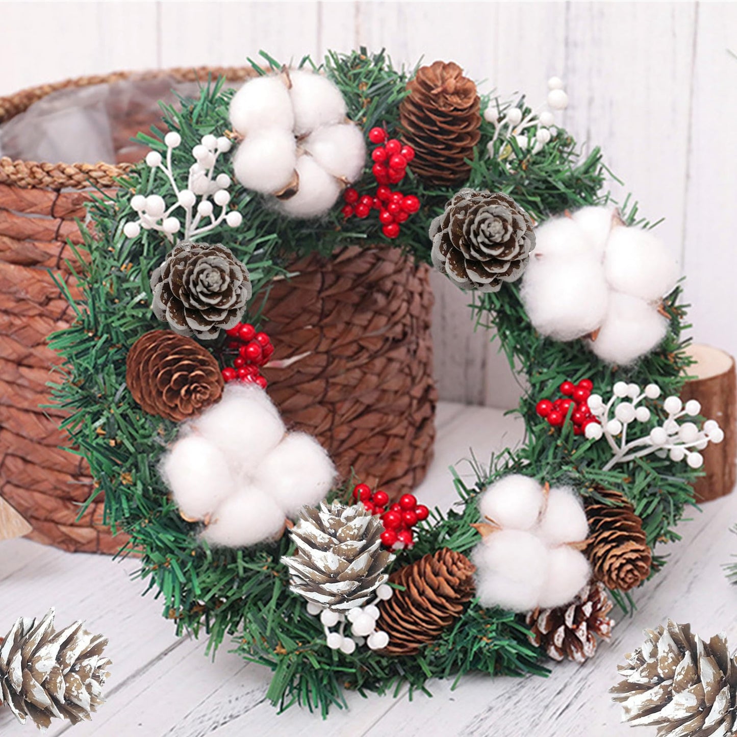 fypuda 160 PCS Mini Snow Pine Cones Christmas Thanksgiving Pine Cones Bulk White Christmas Small Tiny Pinecones Ornaments for Home Decoration DIY Crafts Wedding Xmas Tree Fall Winter Decor