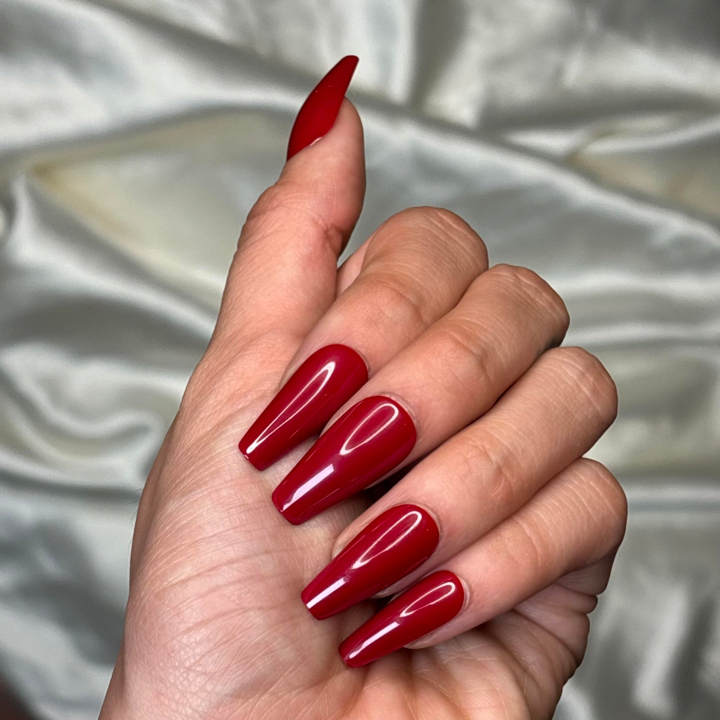 CLASSIC RED Press-On Nails by Lavaa Beauty | Glossy Hot Red Long Coffin Nails