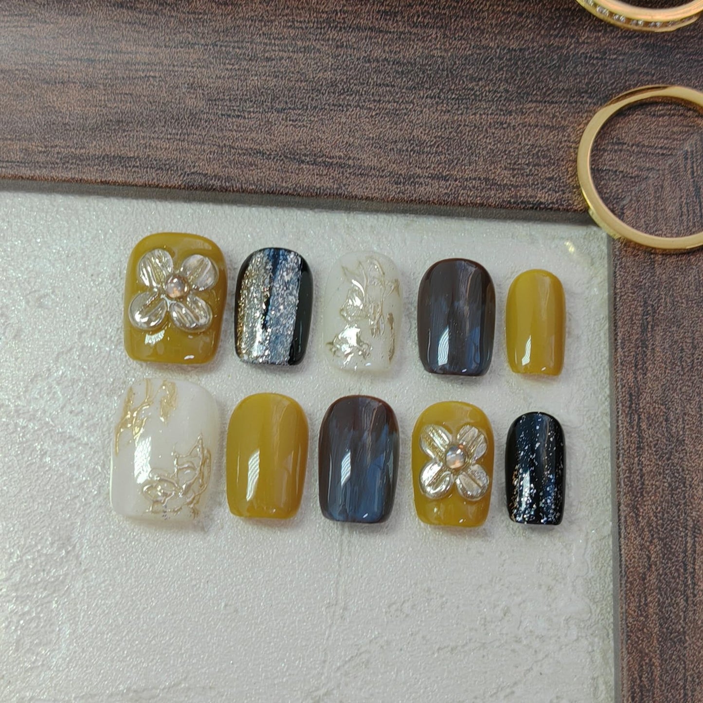 Short Square Press on Nails 3D Flower False Nails with Designs, Glitter Fake Nails Handmade Reusable Manicure Kit (Ginger#Small)