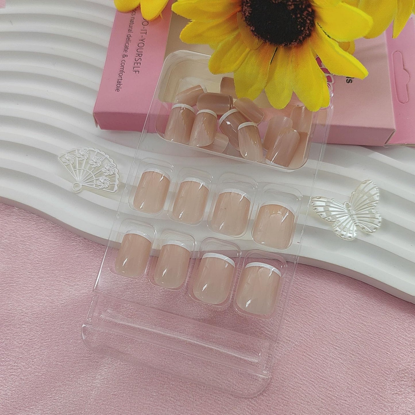 Square Press on Nails Short Fake Nails with White French Tip Designs Daily Wear Simple Nails Press ons Glossy Glue on Nails Nude Full Cover Artificial Stick on Nails for Women 24Pcs