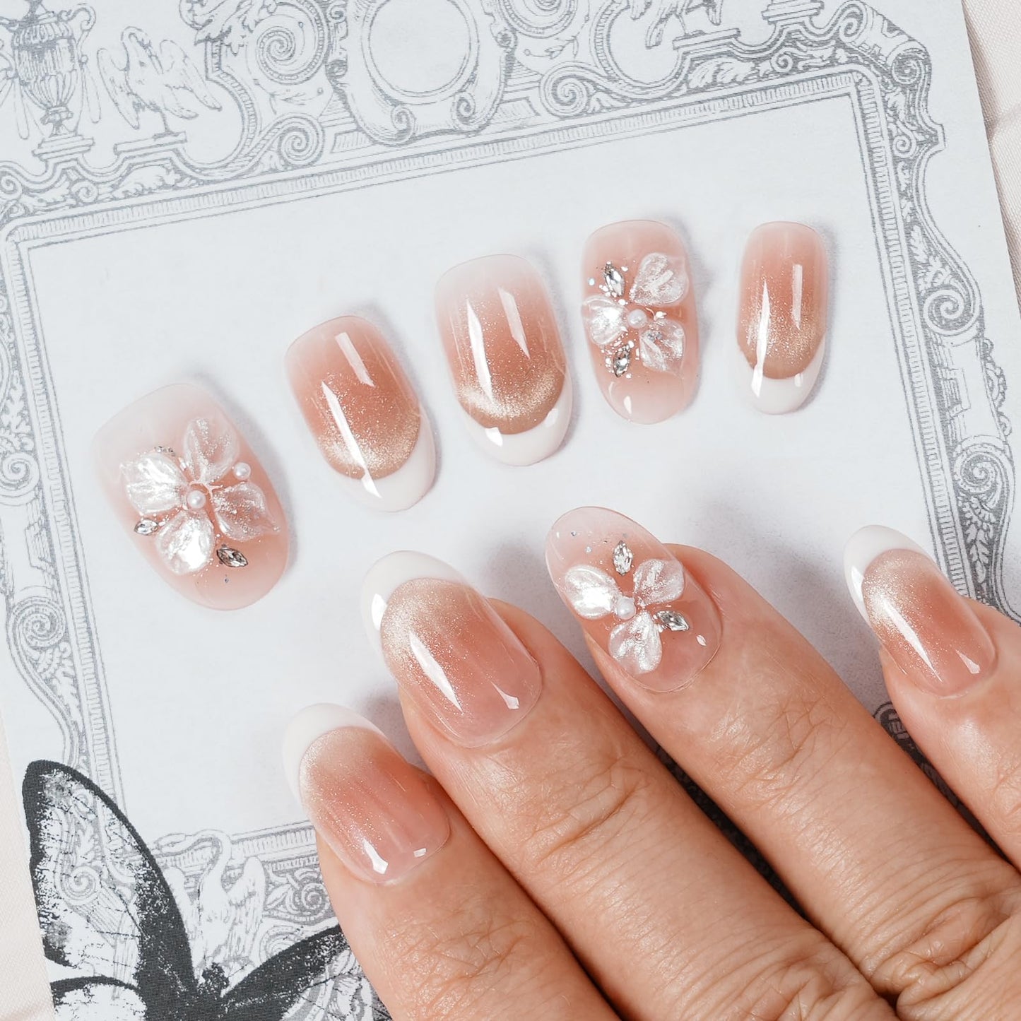 Tesytto Handmade Press on Nails Almond Shape Glossy Reusable False Nails for Nail Art (Gold Shimmer Crystal, S)